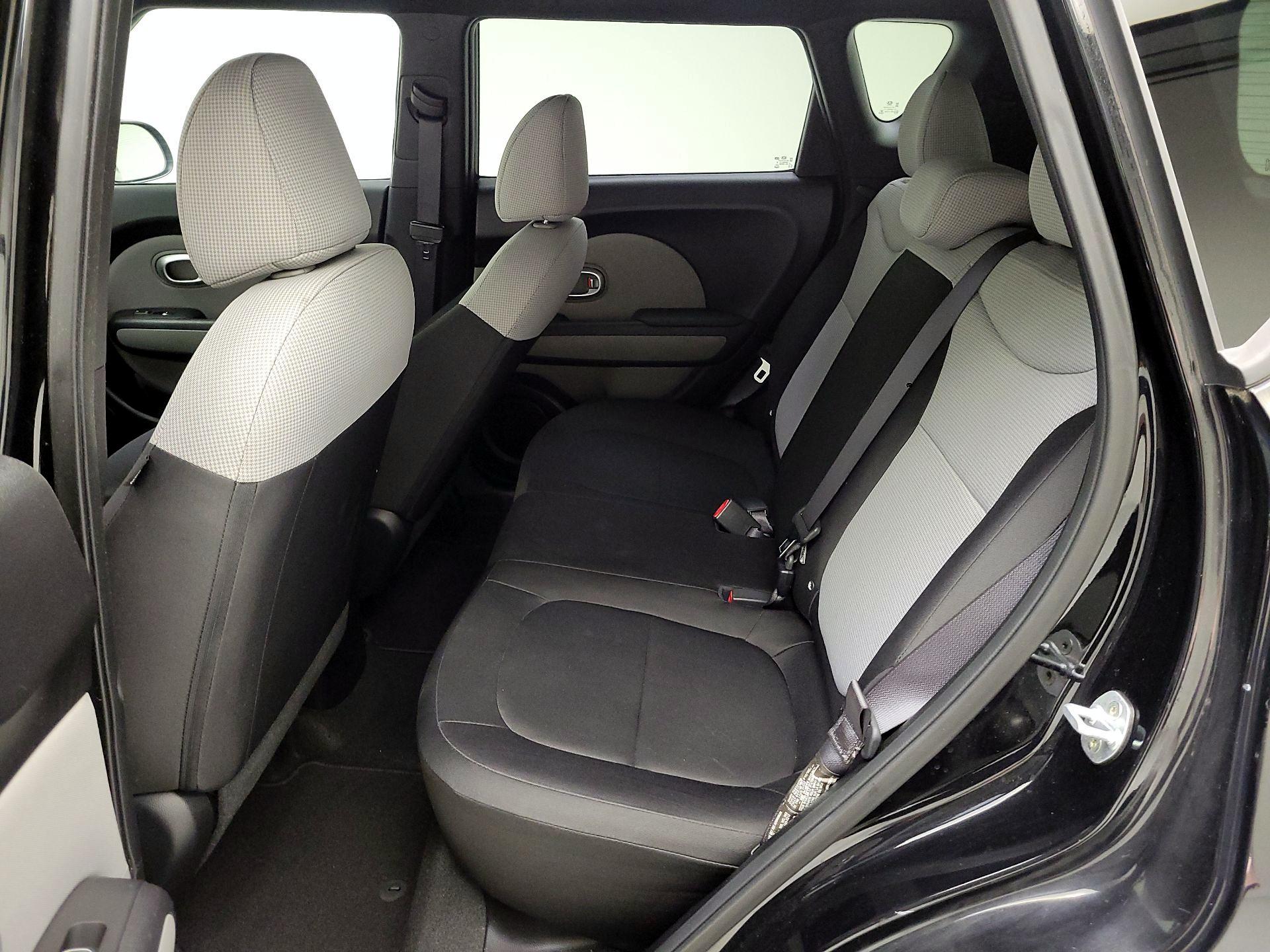 Thumbnail: 2019 Kia Soul - 19