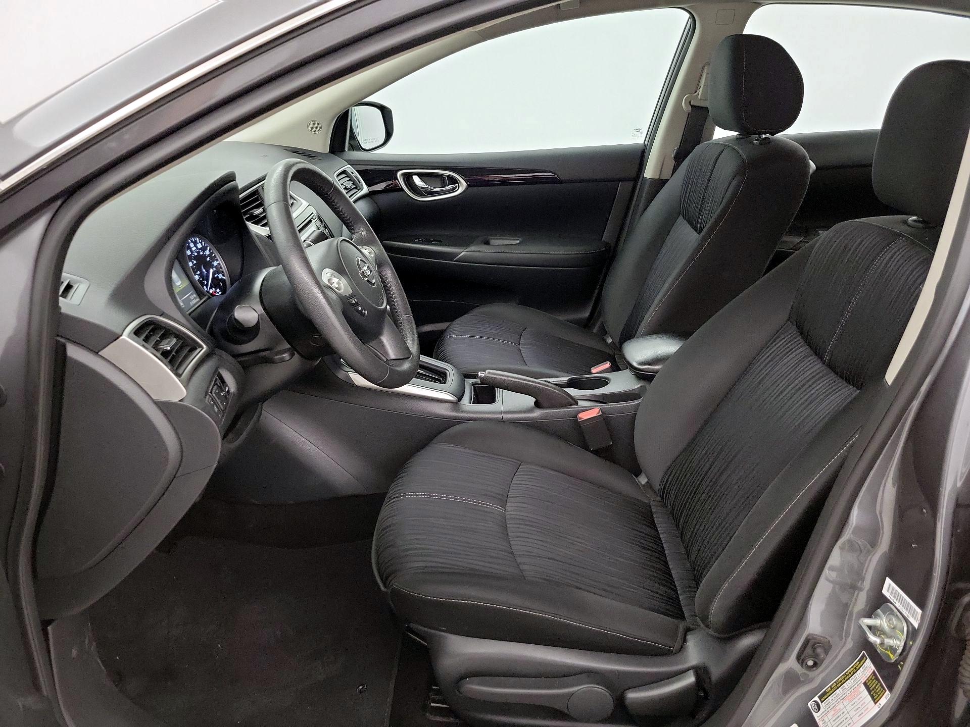 Thumbnail: 2017 Nissan Sentra - 11