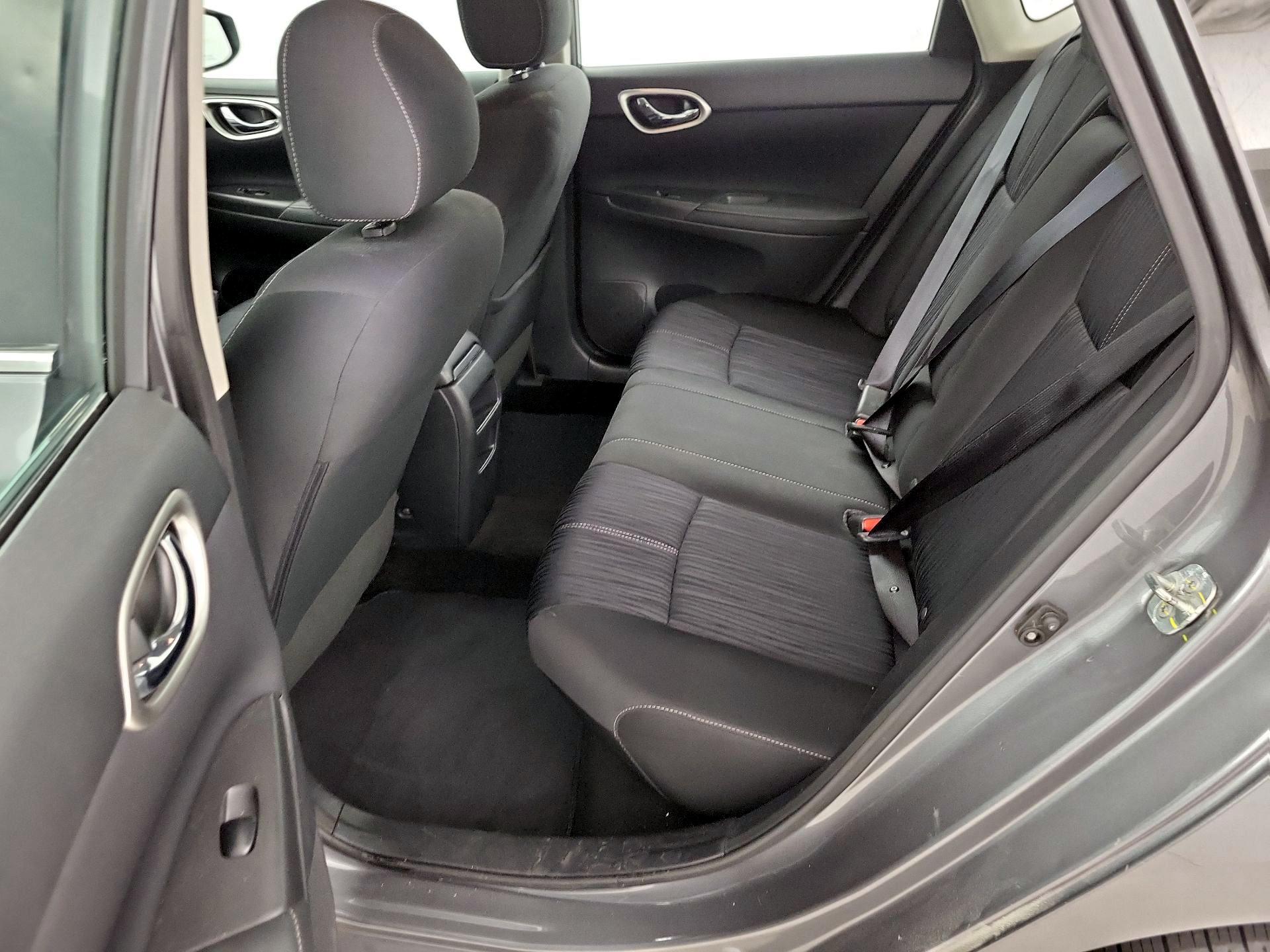 Thumbnail: 2017 Nissan Sentra - 19