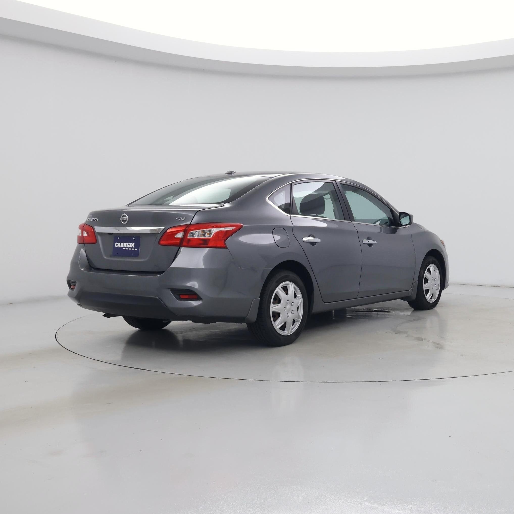 Thumbnail: 2017 Nissan Sentra - 8