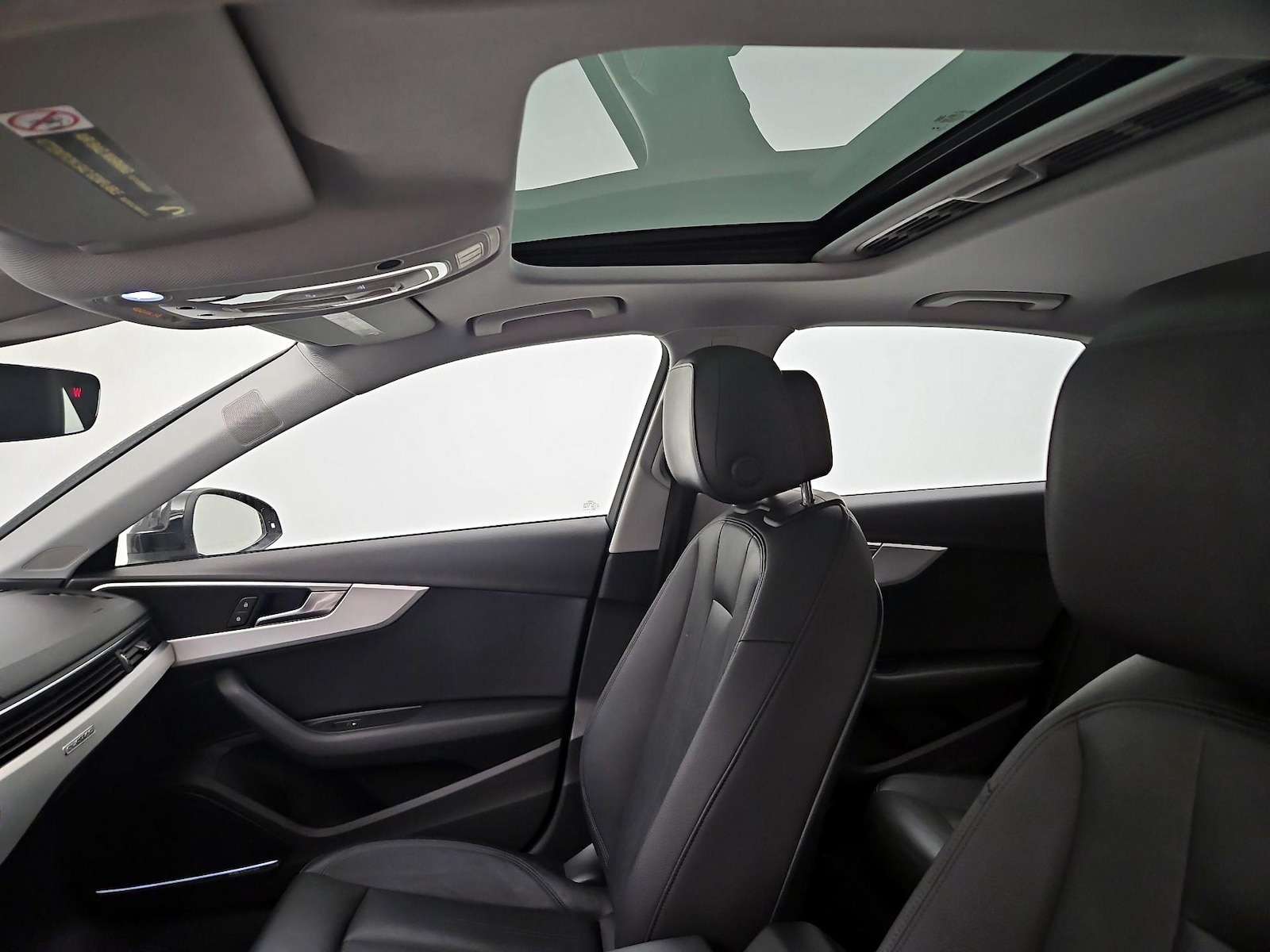 Sunroof(s) & Overhead Airbags