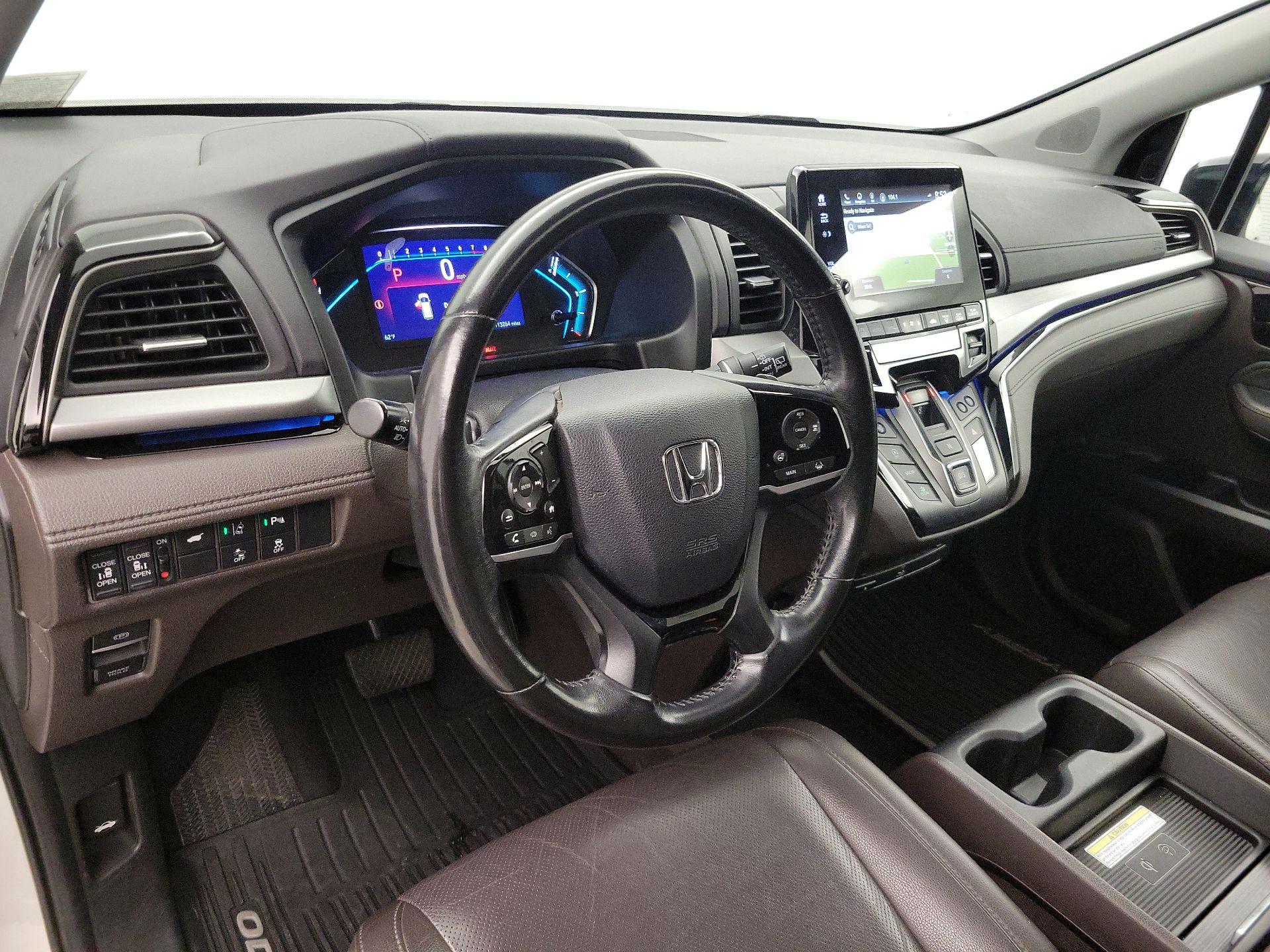 Thumbnail: 2018 Honda Odyssey - 9