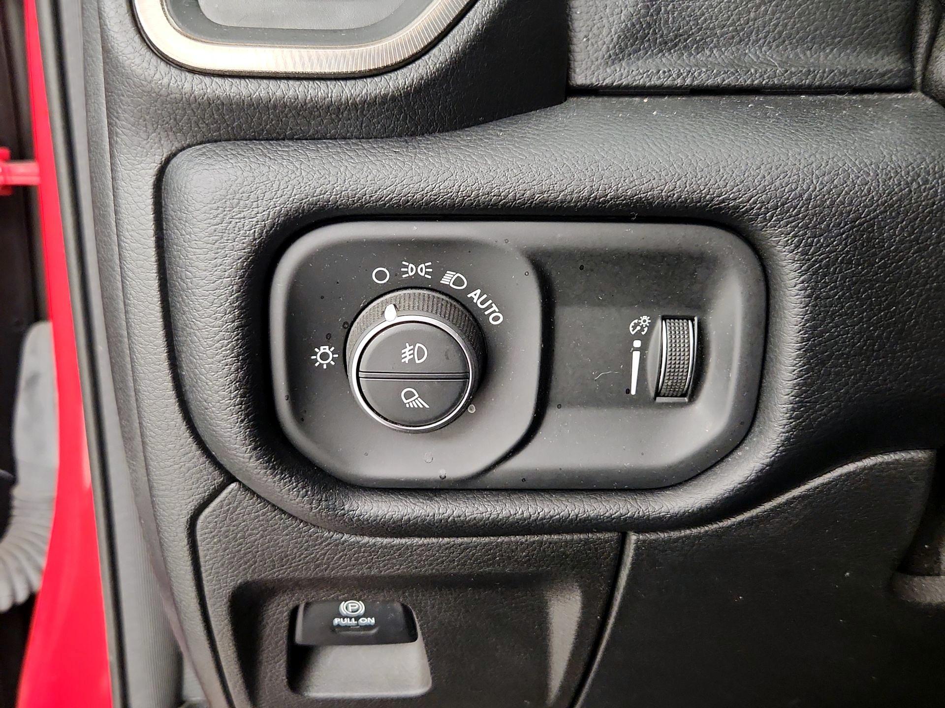 Thumbnail: 2021 RAM 1500 - 13