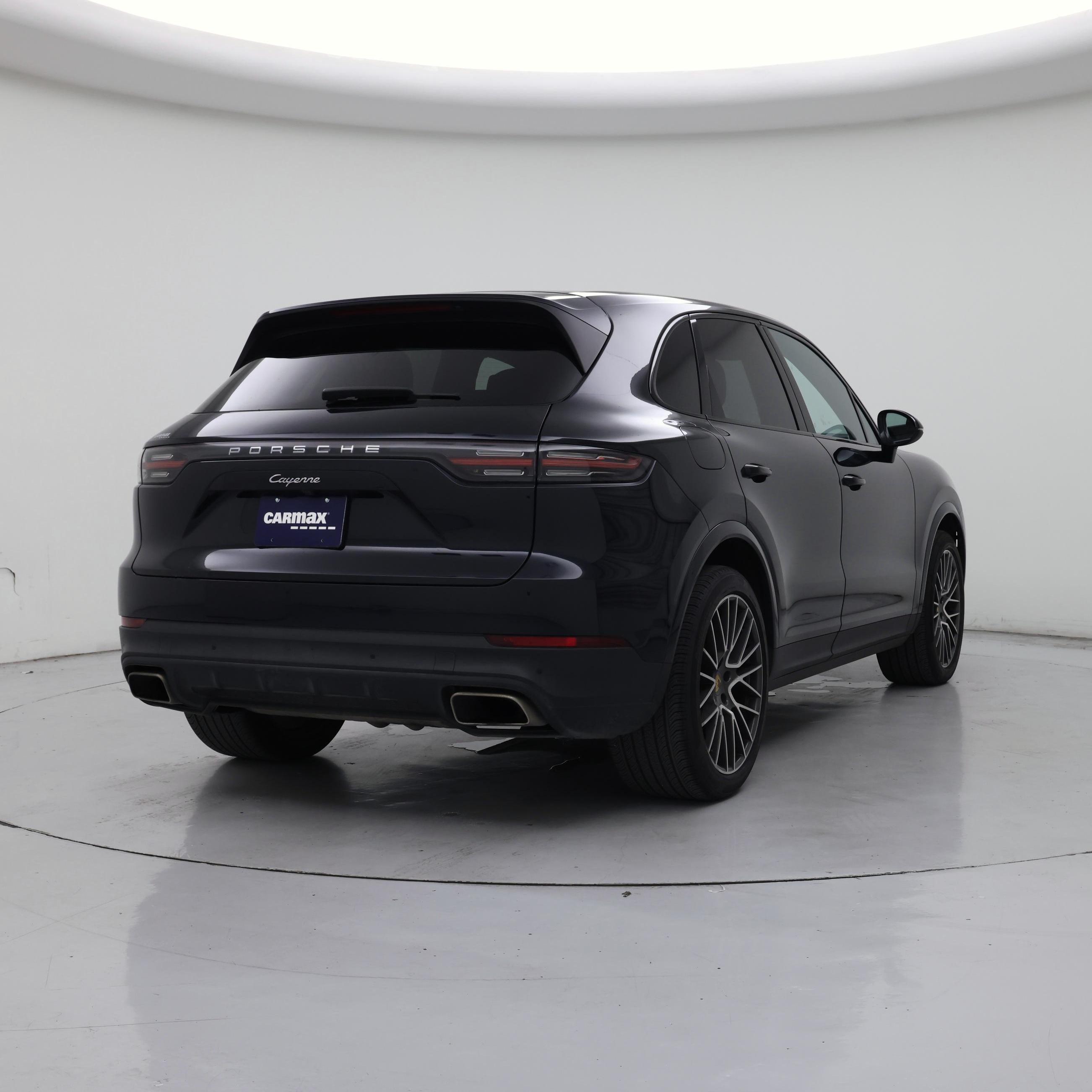 Thumbnail: 2020 Porsche Cayenne - 8