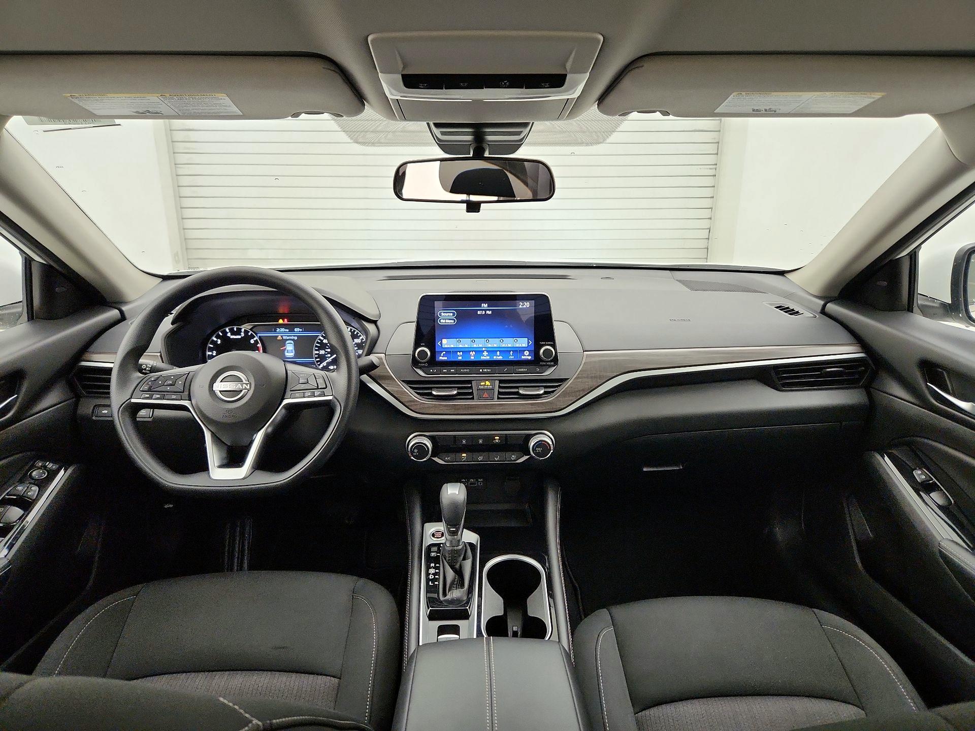 Thumbnail: 2023 Nissan Altima - 9