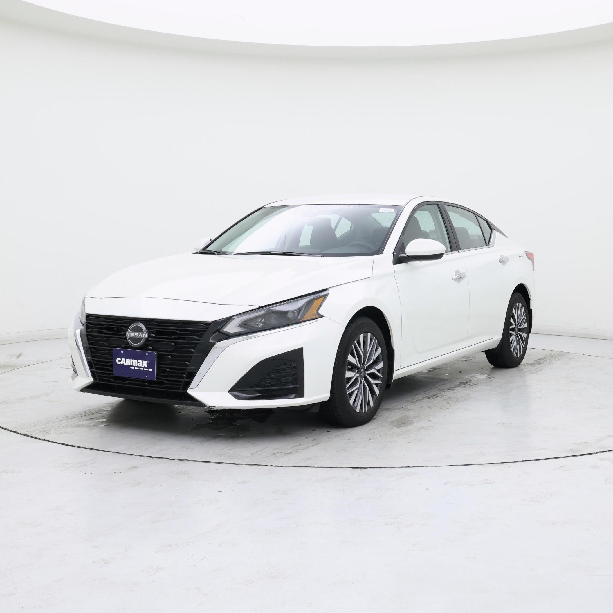 Thumbnail: 2023 Nissan Altima - 4