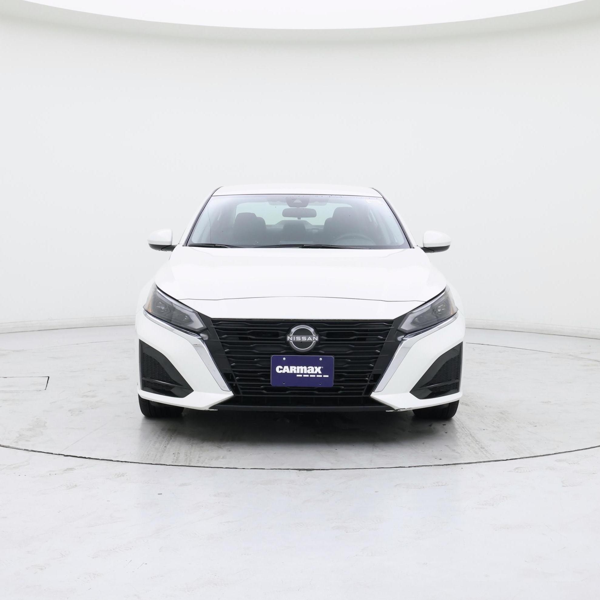 Thumbnail: 2023 Nissan Altima - 5