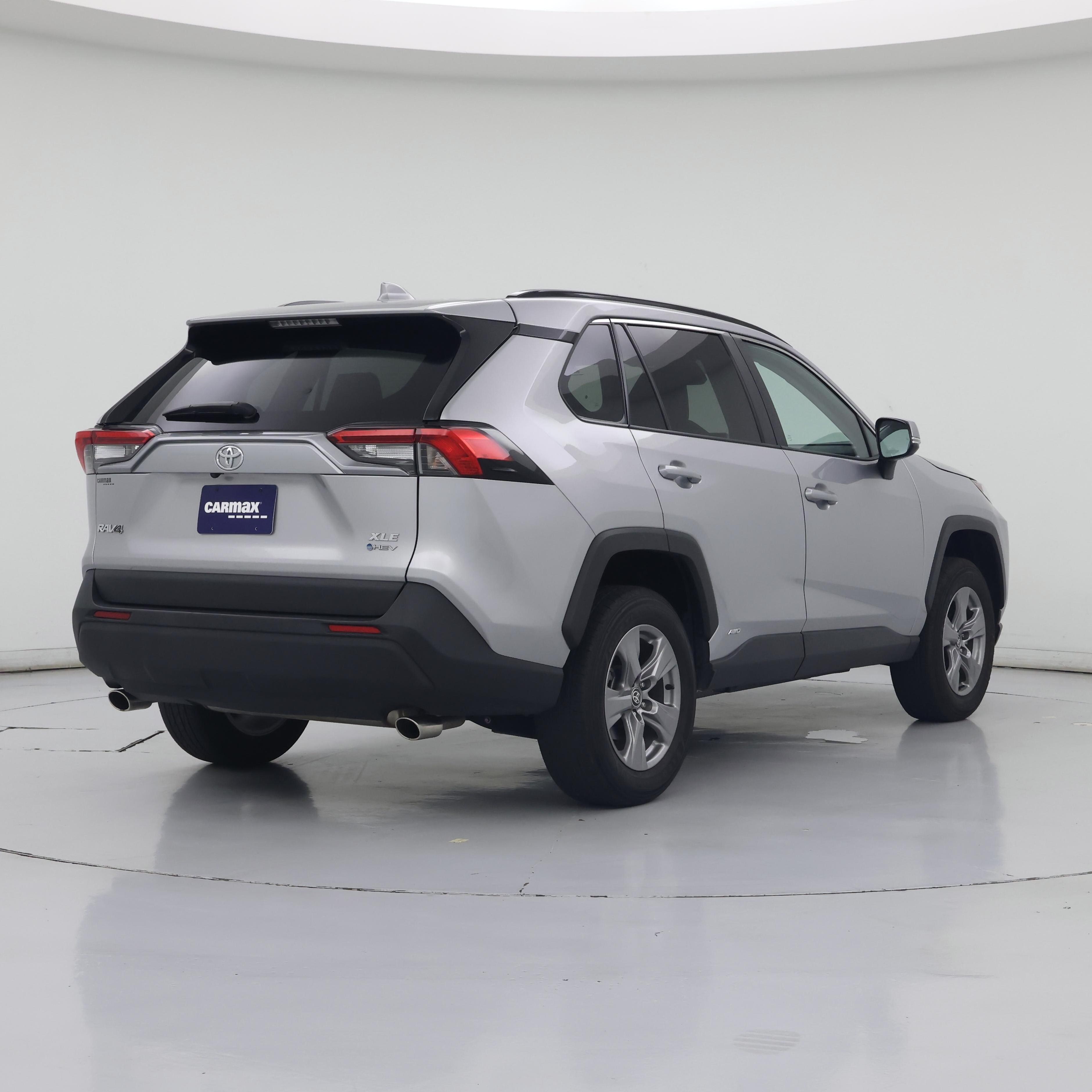 Thumbnail: 2025 Toyota RAV4 - 8