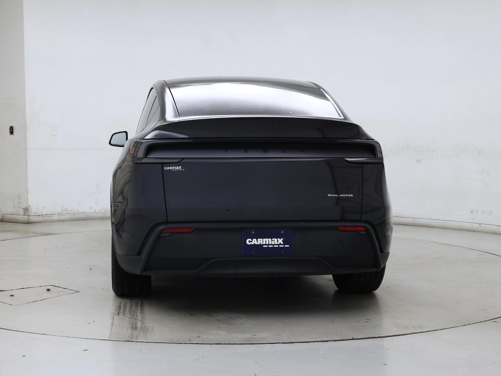 2026 Tesla Model Y Long Range - Photo 7