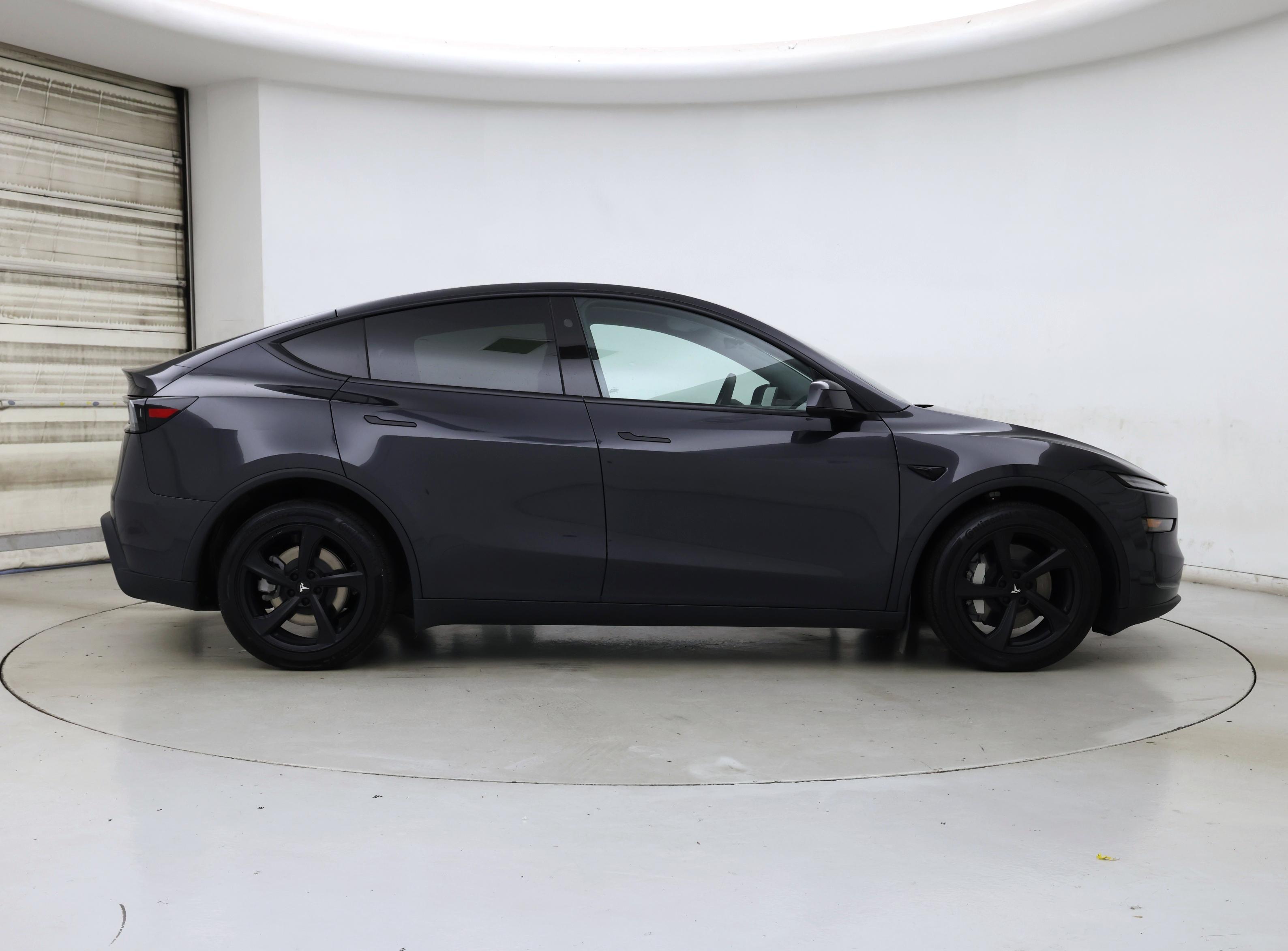 Thumbnail: 2026 Tesla Model Y - 7