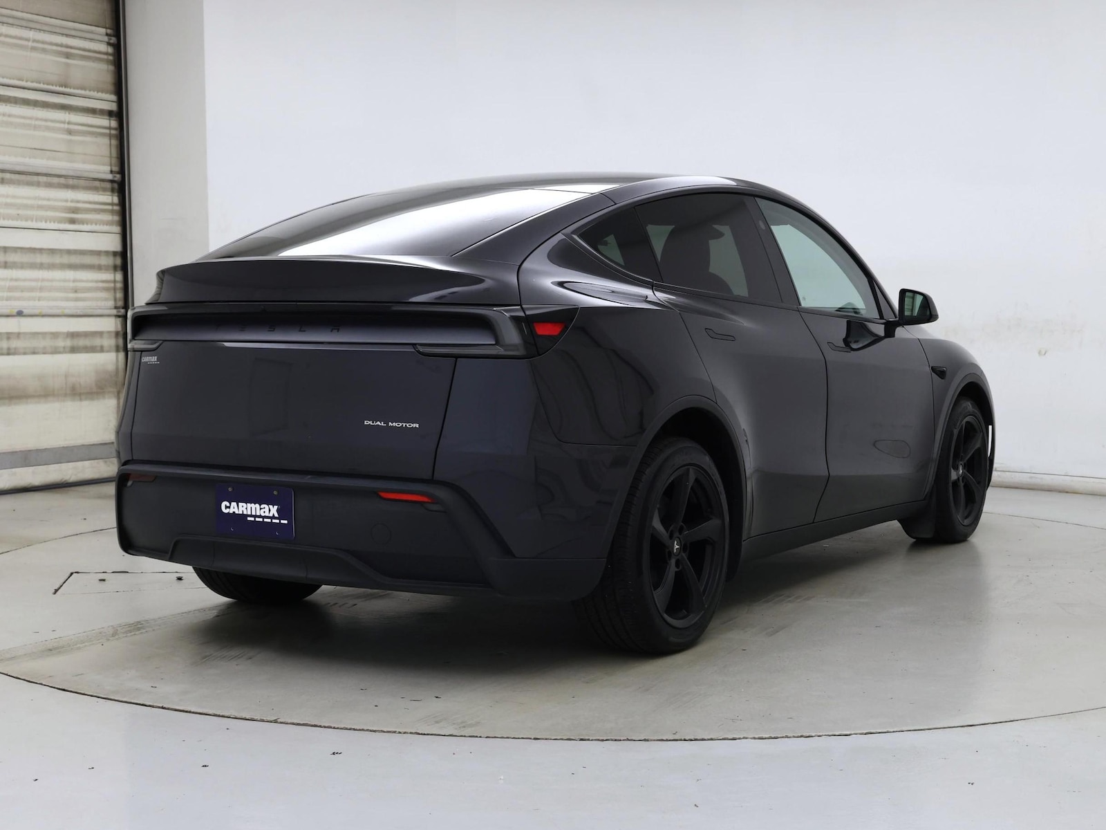 2026 Tesla Model Y Long Range - Photo 9