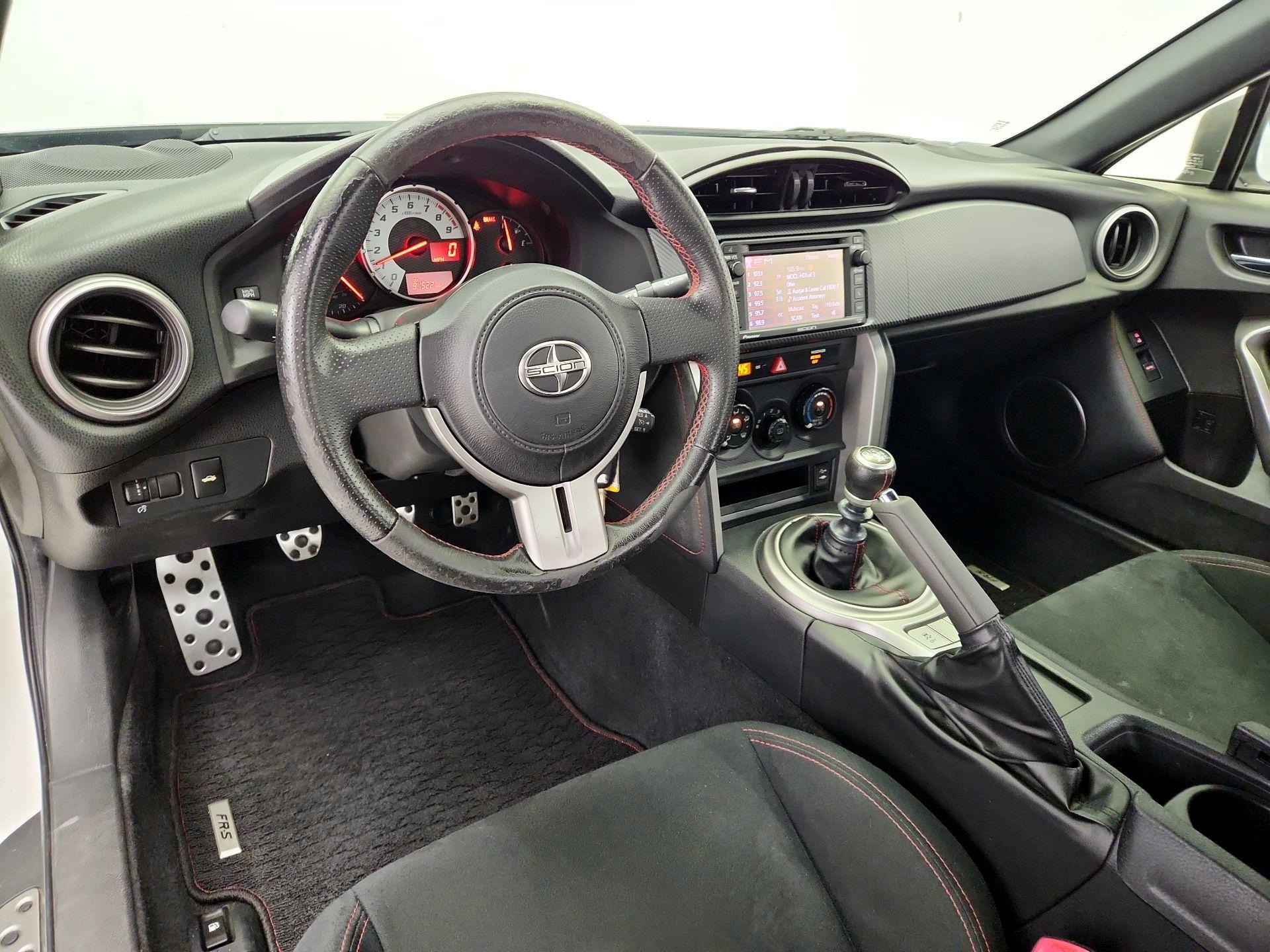 Thumbnail: 2015 Scion FR-S - 9
