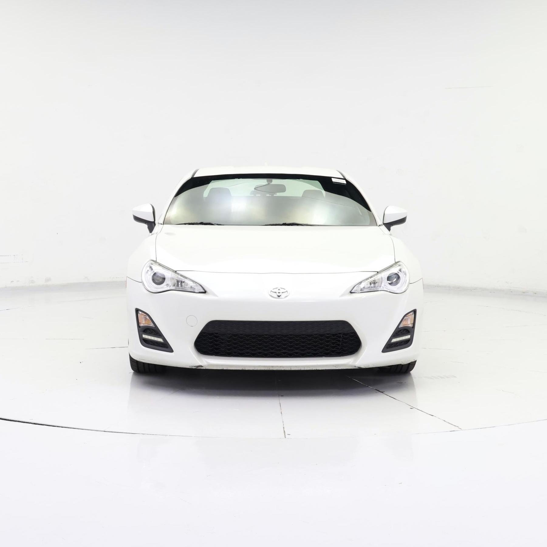 Thumbnail: 2015 Scion FR-S - 5