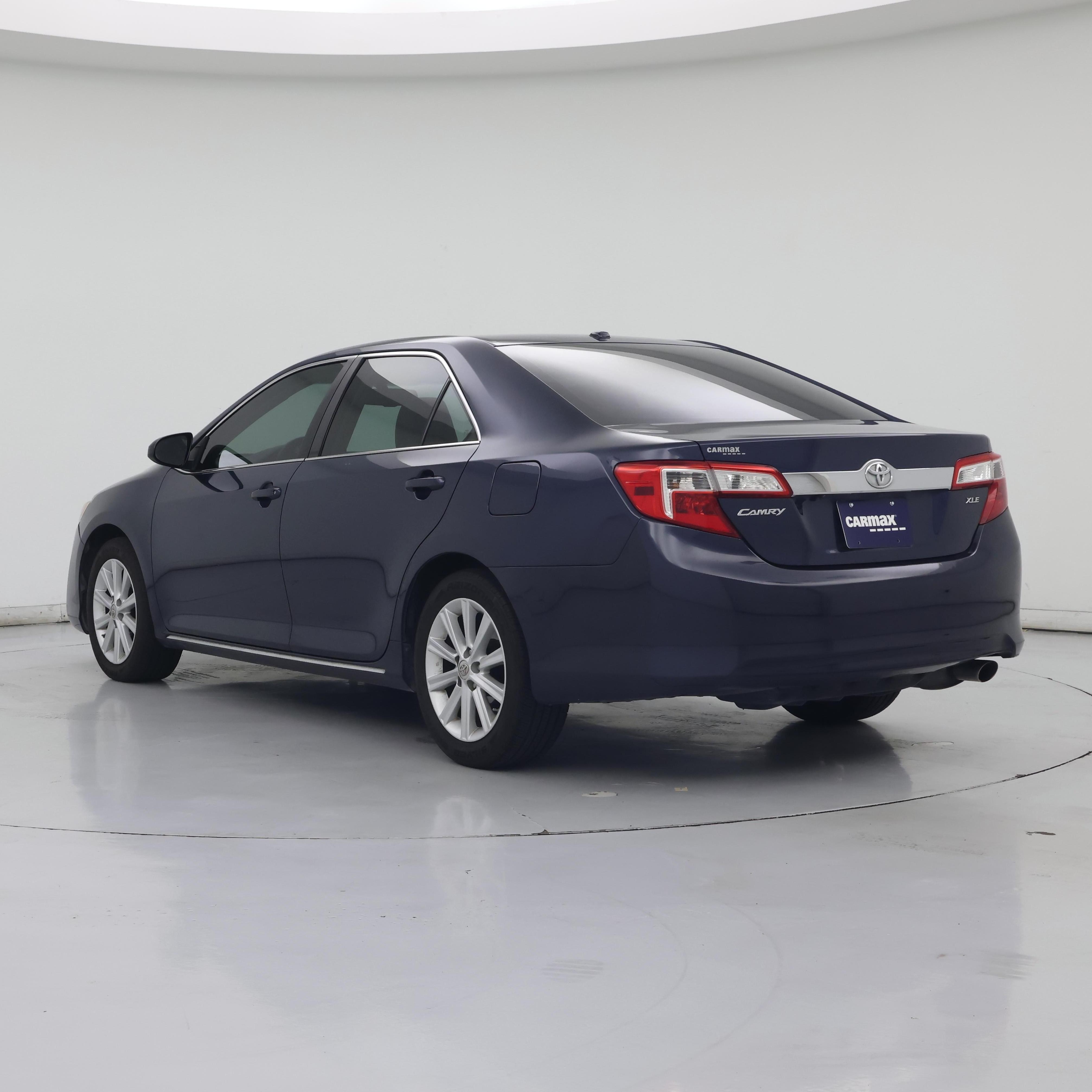 Thumbnail: 2014 Toyota Camry - 2