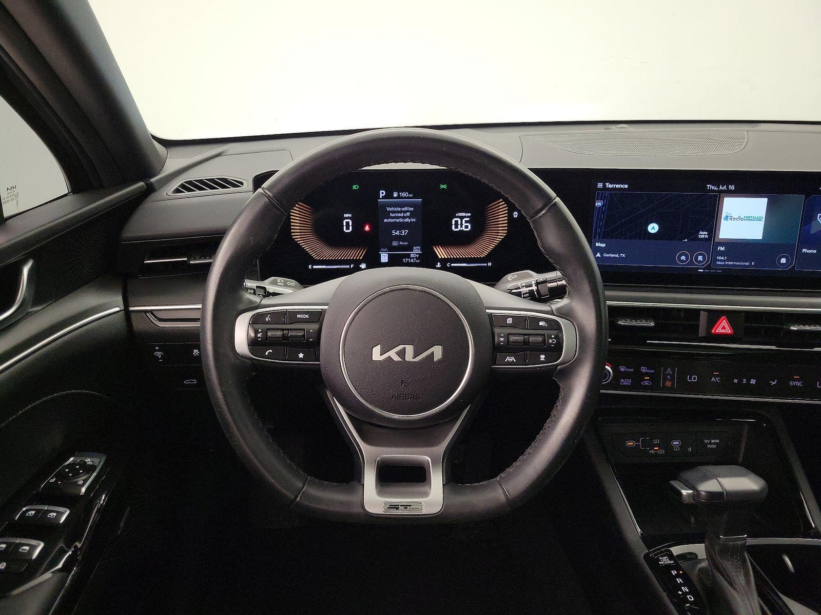 2025 Kia K5 GT-Line - Photo 11