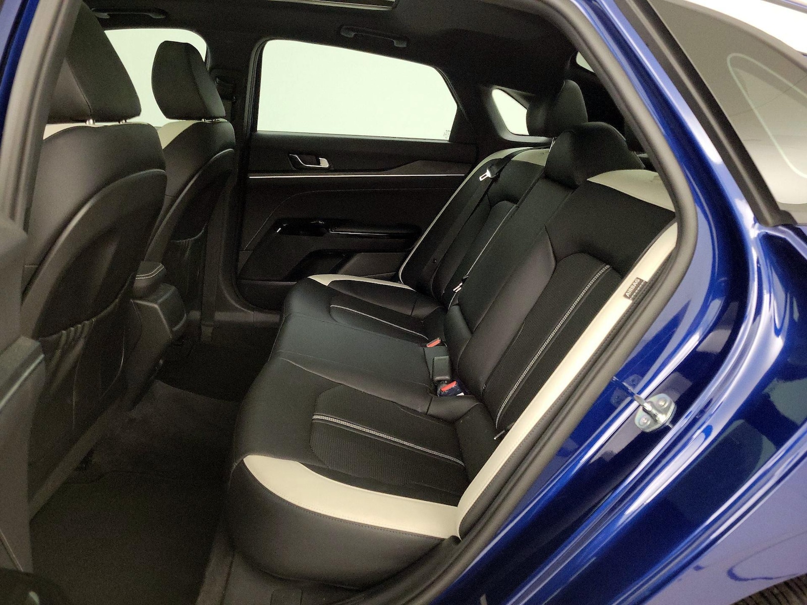 2025 Kia K5 GT-Line - Photo 21