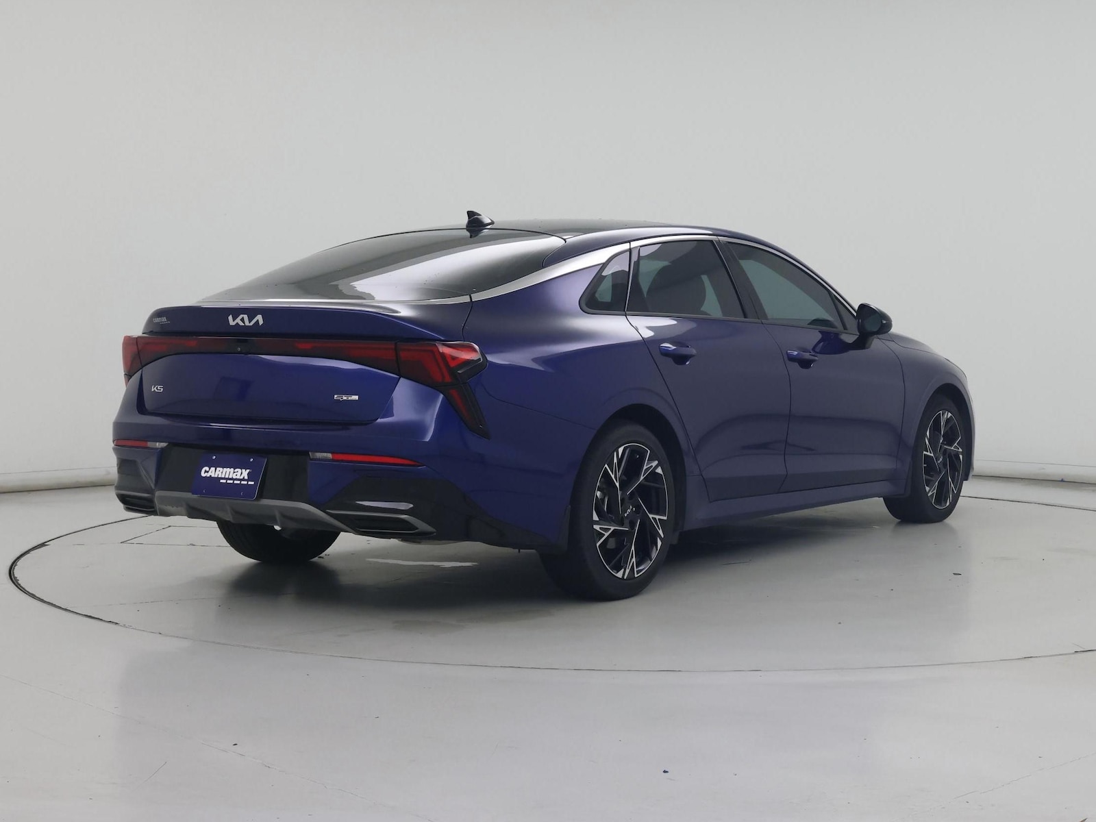 2025 Kia K5 GT-Line - Photo 9
