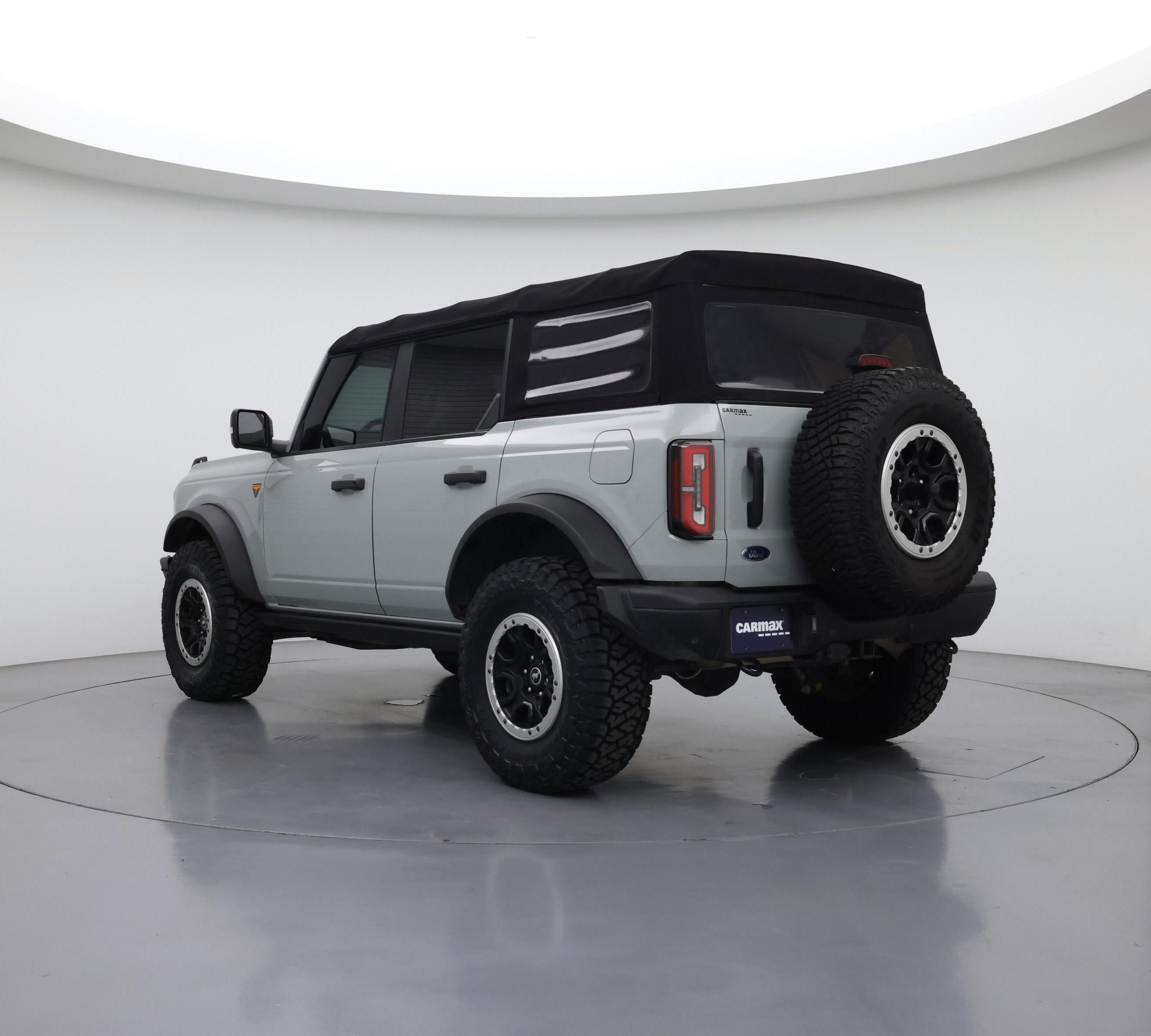 Thumbnail: 2021 Ford Bronco - 2
