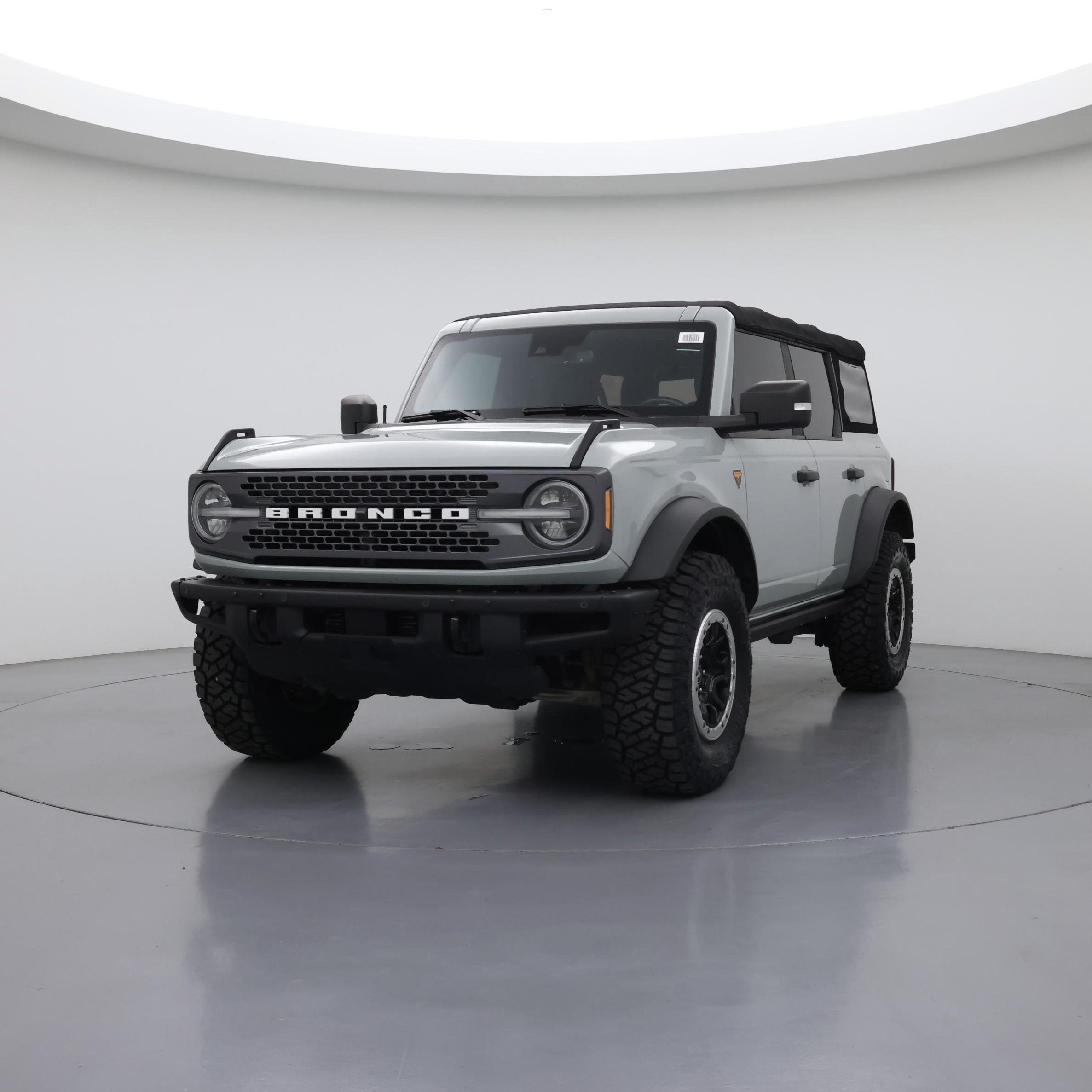 Thumbnail: 2021 Ford Bronco - 4