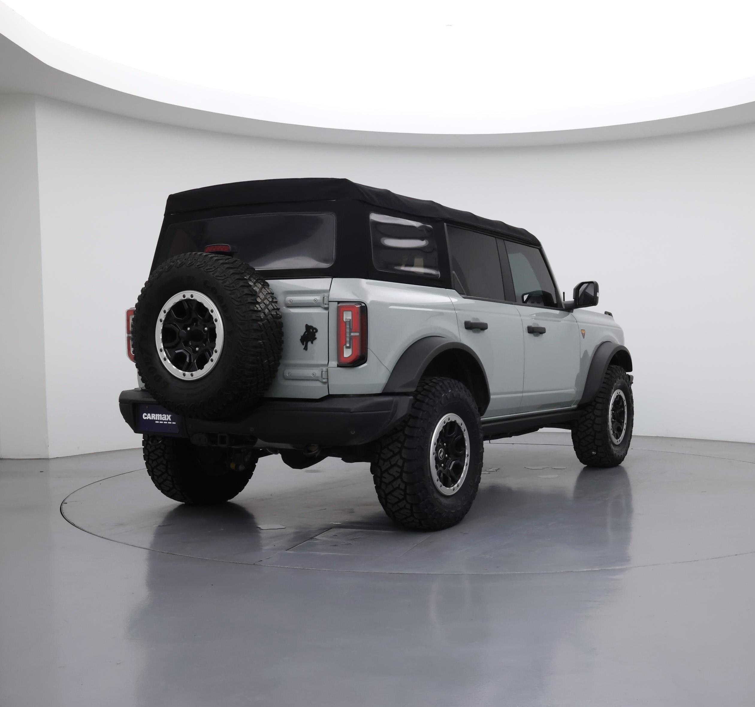 Thumbnail: 2021 Ford Bronco - 8