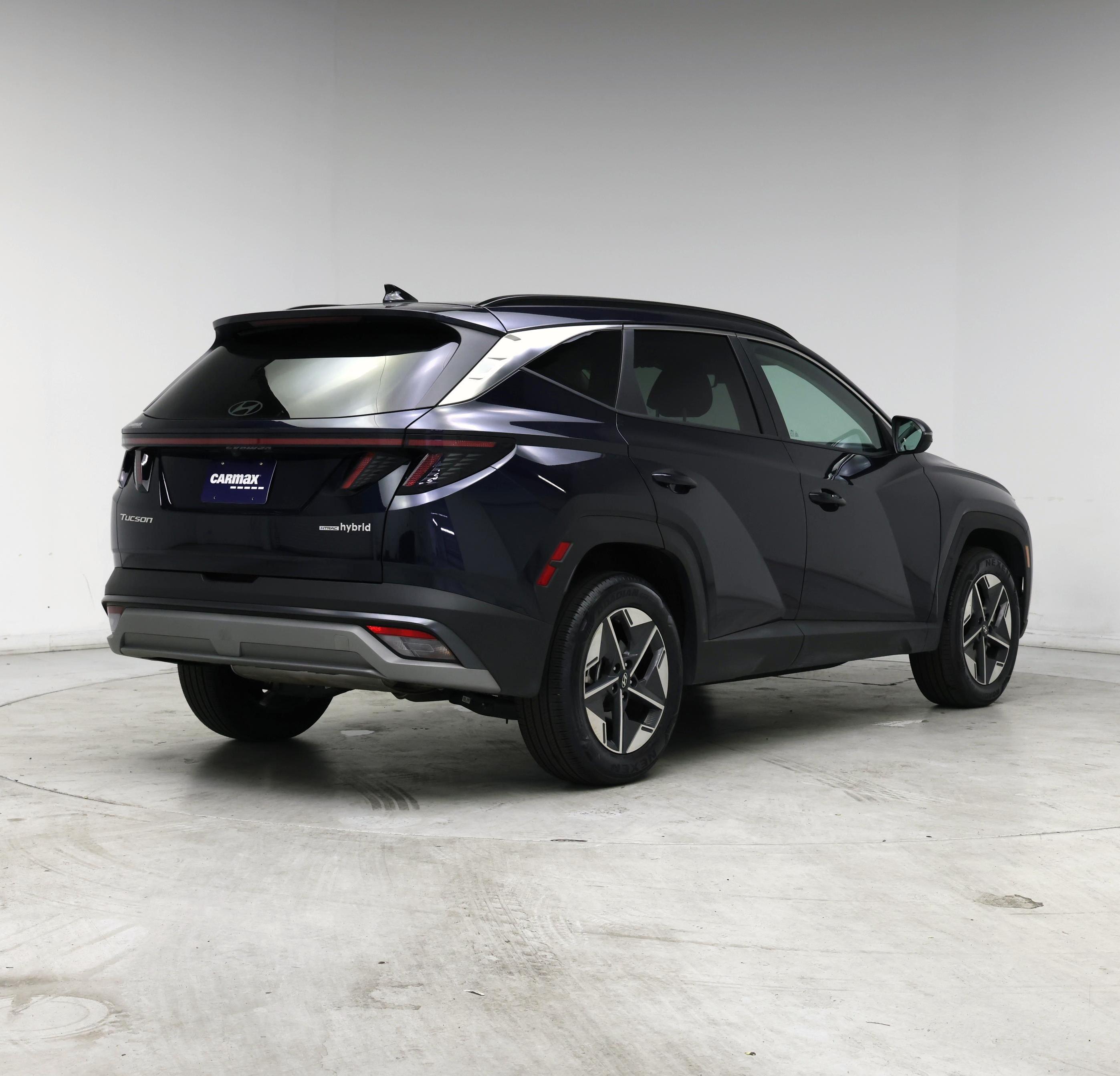 Thumbnail: 2025 Hyundai Tucson - 8