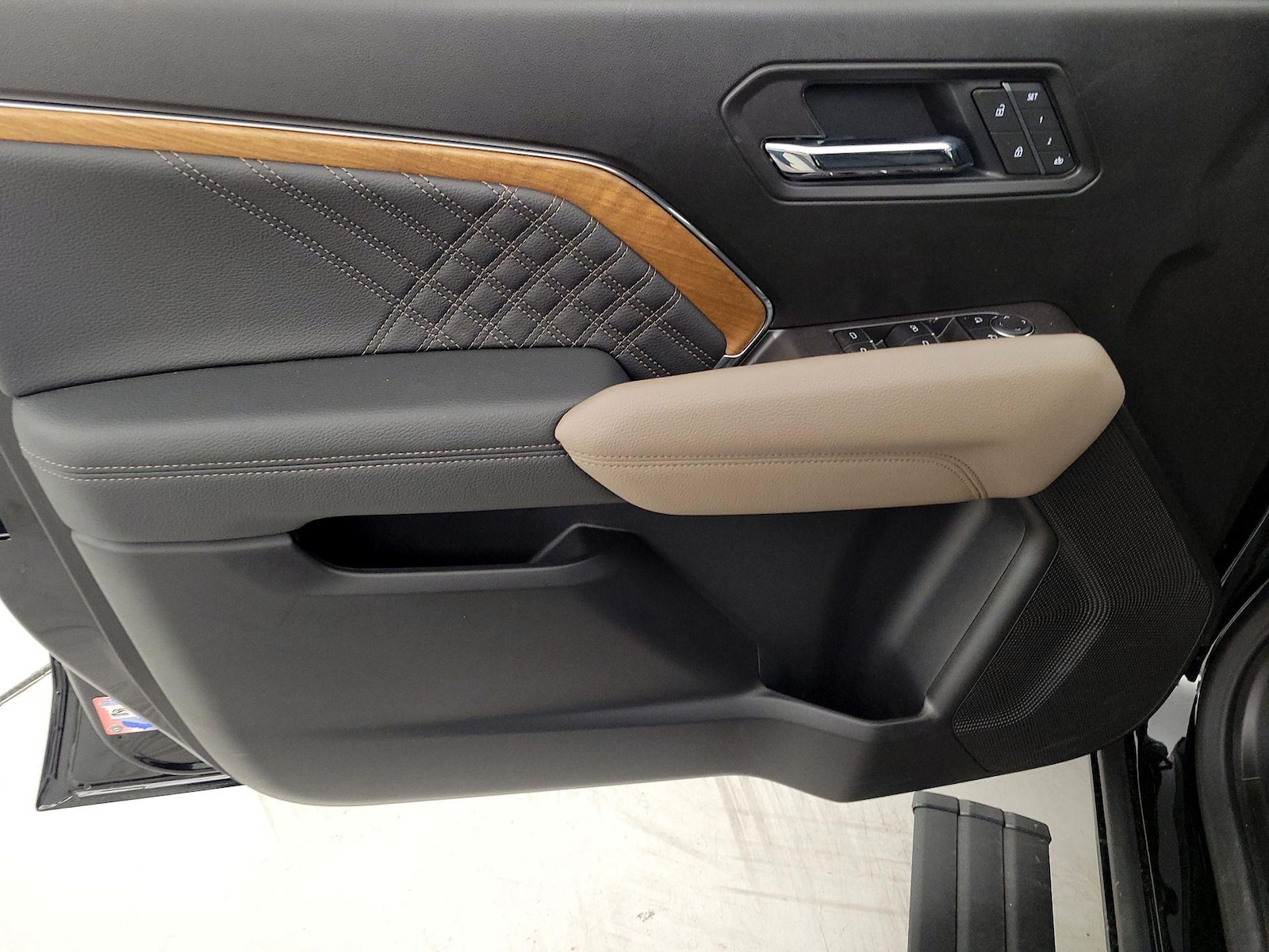 2026 GMC Canyon Denali - Photo 13