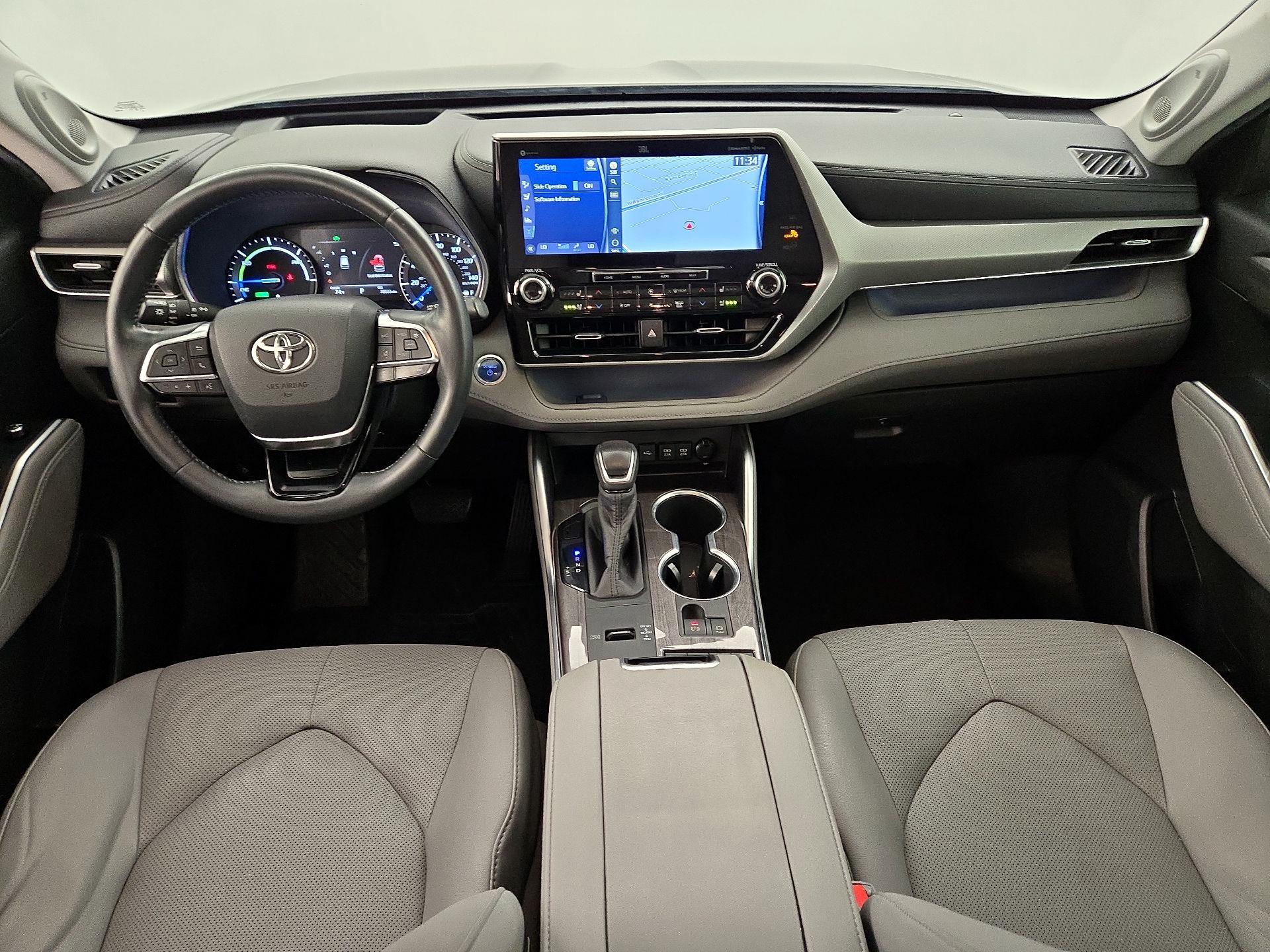 Thumbnail: 2020 Toyota Highlander - 9