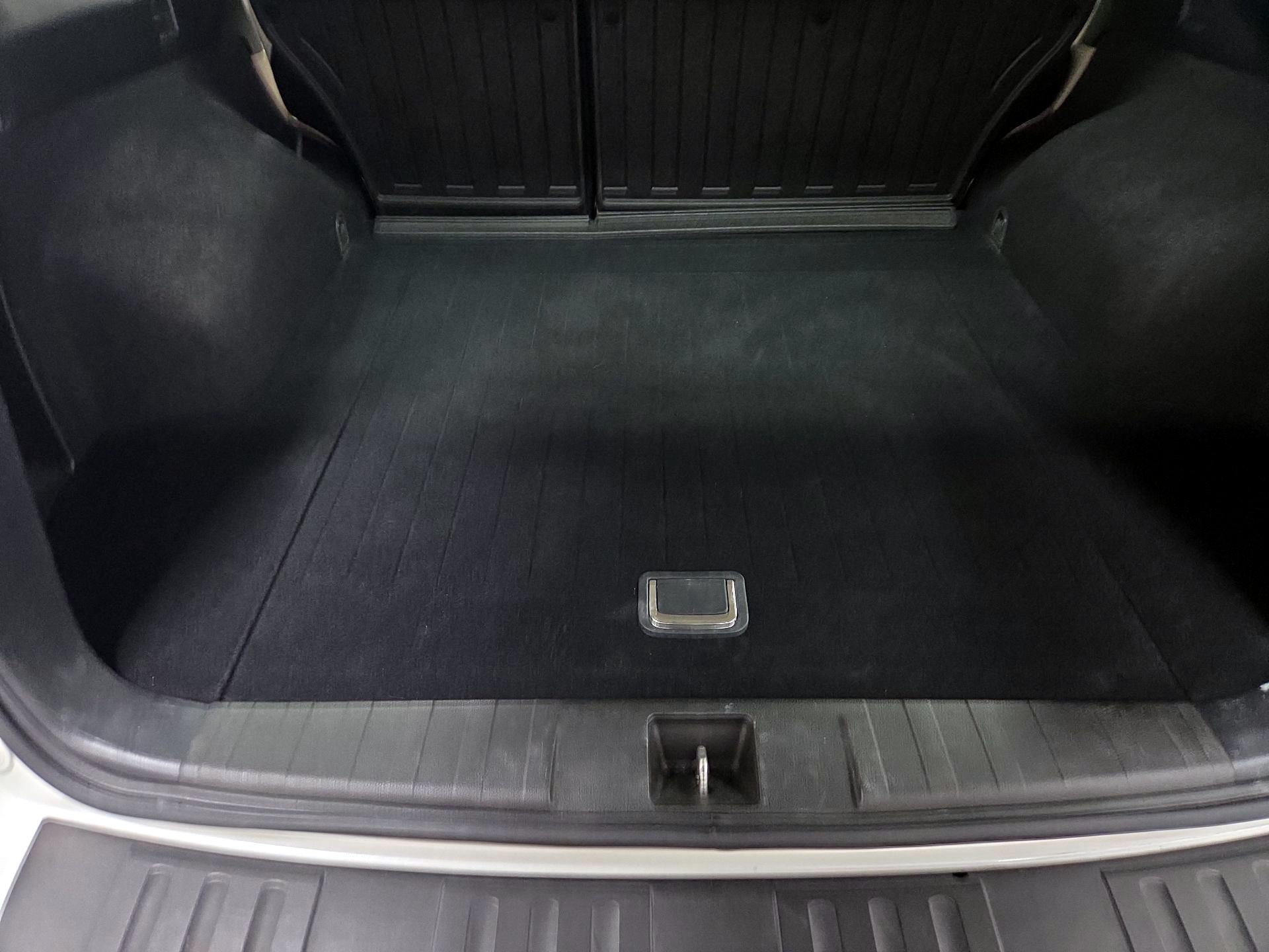 Thumbnail: 2014 Subaru Outback - 16