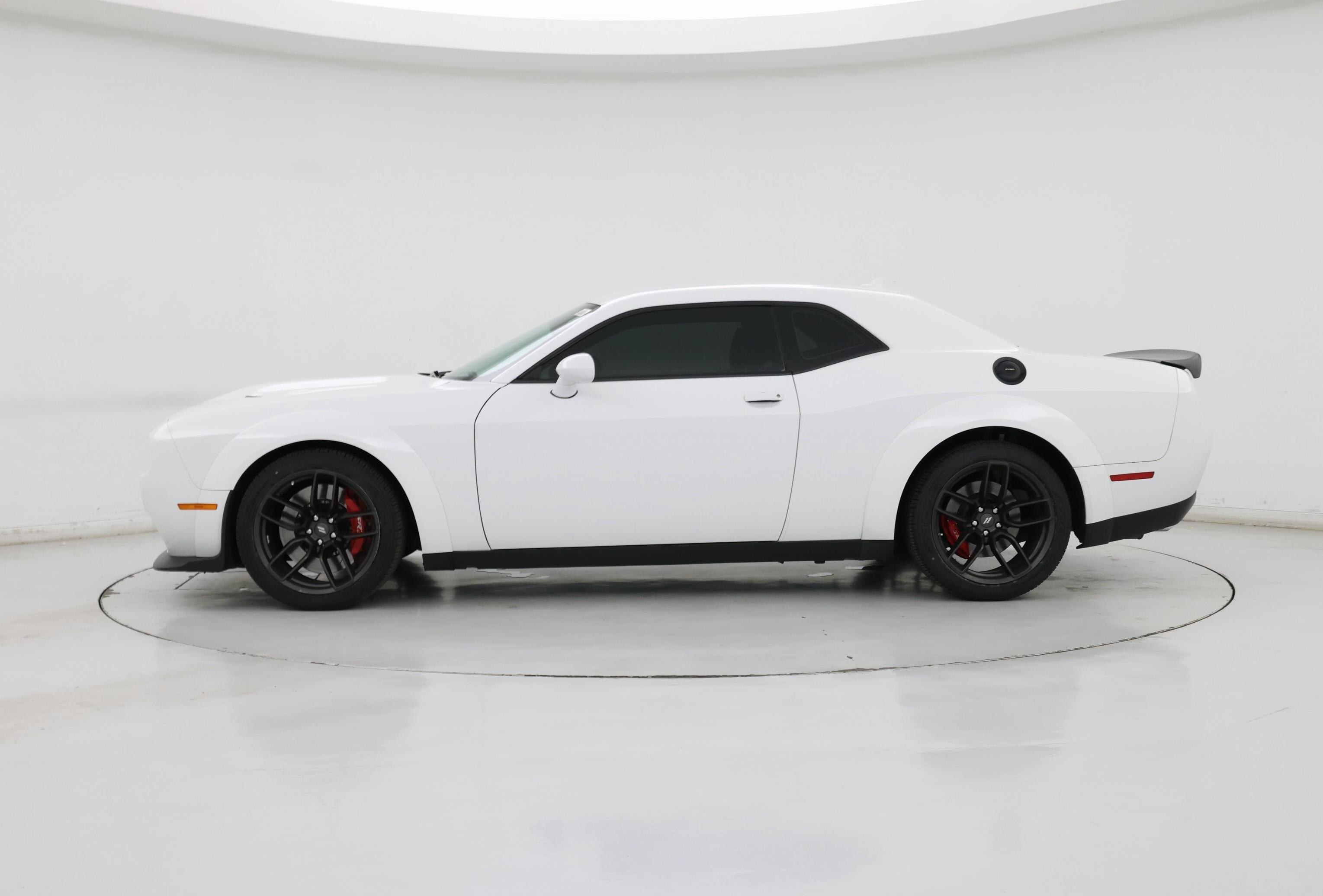Thumbnail: 2022 Dodge Challenger - 3