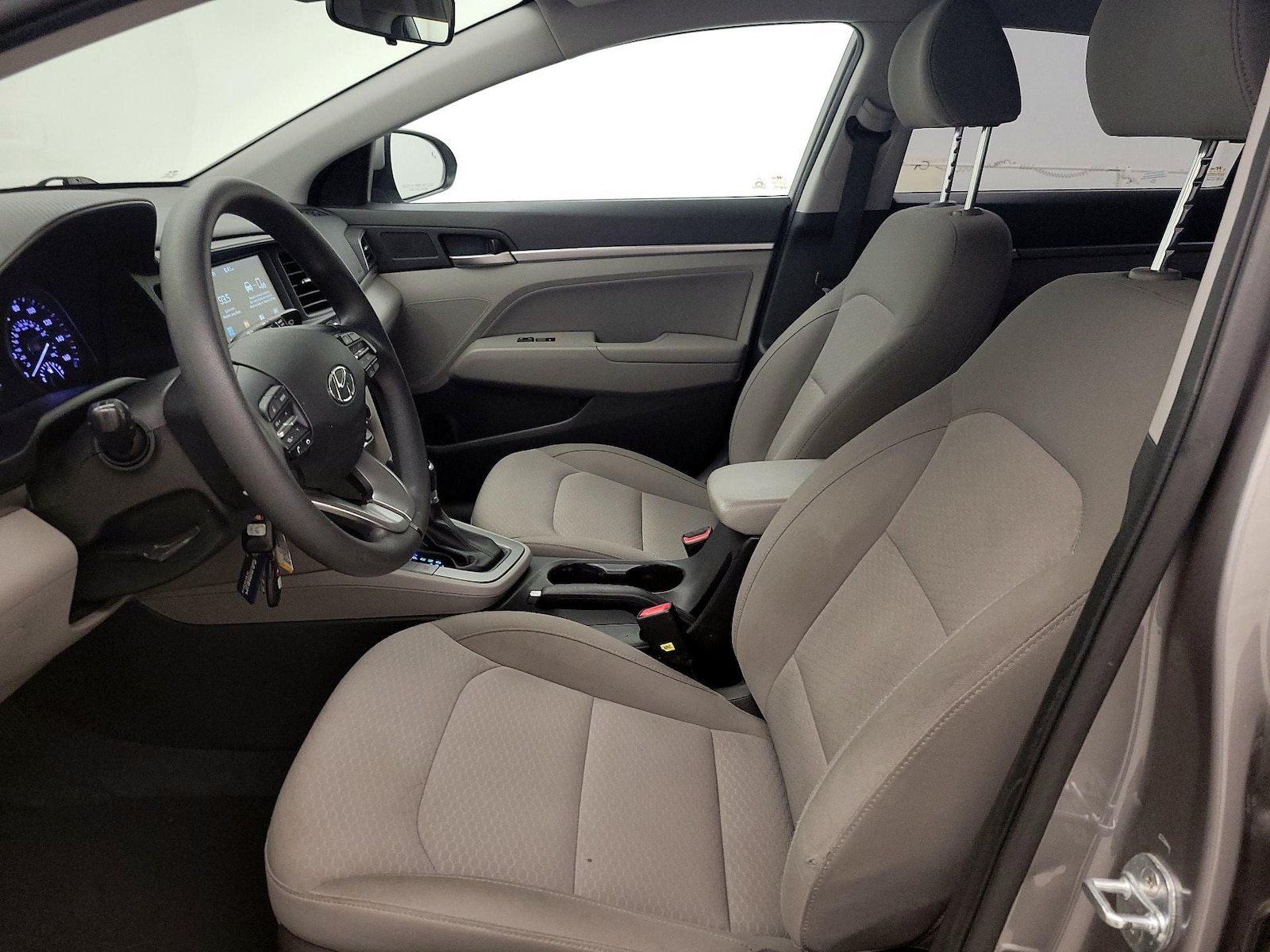 2020 Hyundai Elantra SEL - Photo 12