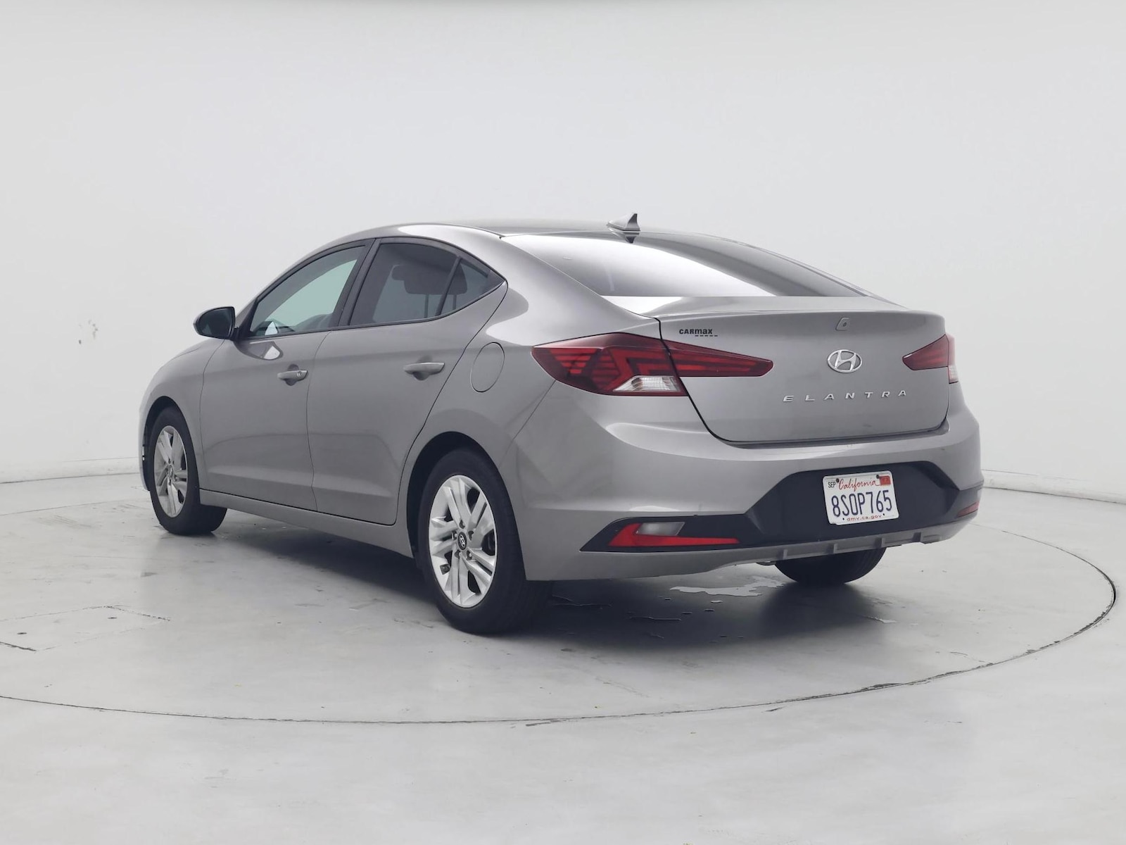 2020 Hyundai Elantra SEL - Photo 3