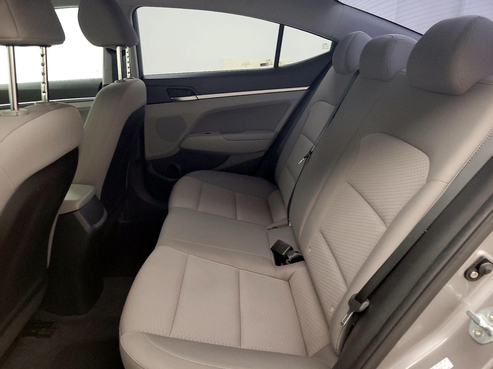 2020 Hyundai Elantra SEL - Photo 20
