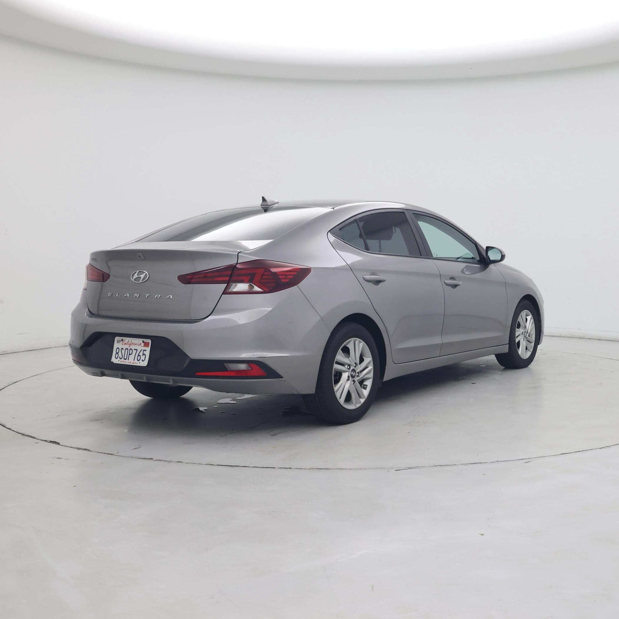 Thumbnail: 2020 Hyundai Elantra - 8