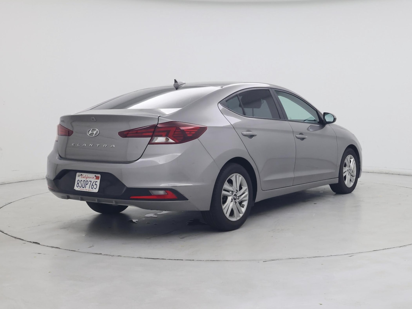 2020 Hyundai Elantra SEL - Photo 9