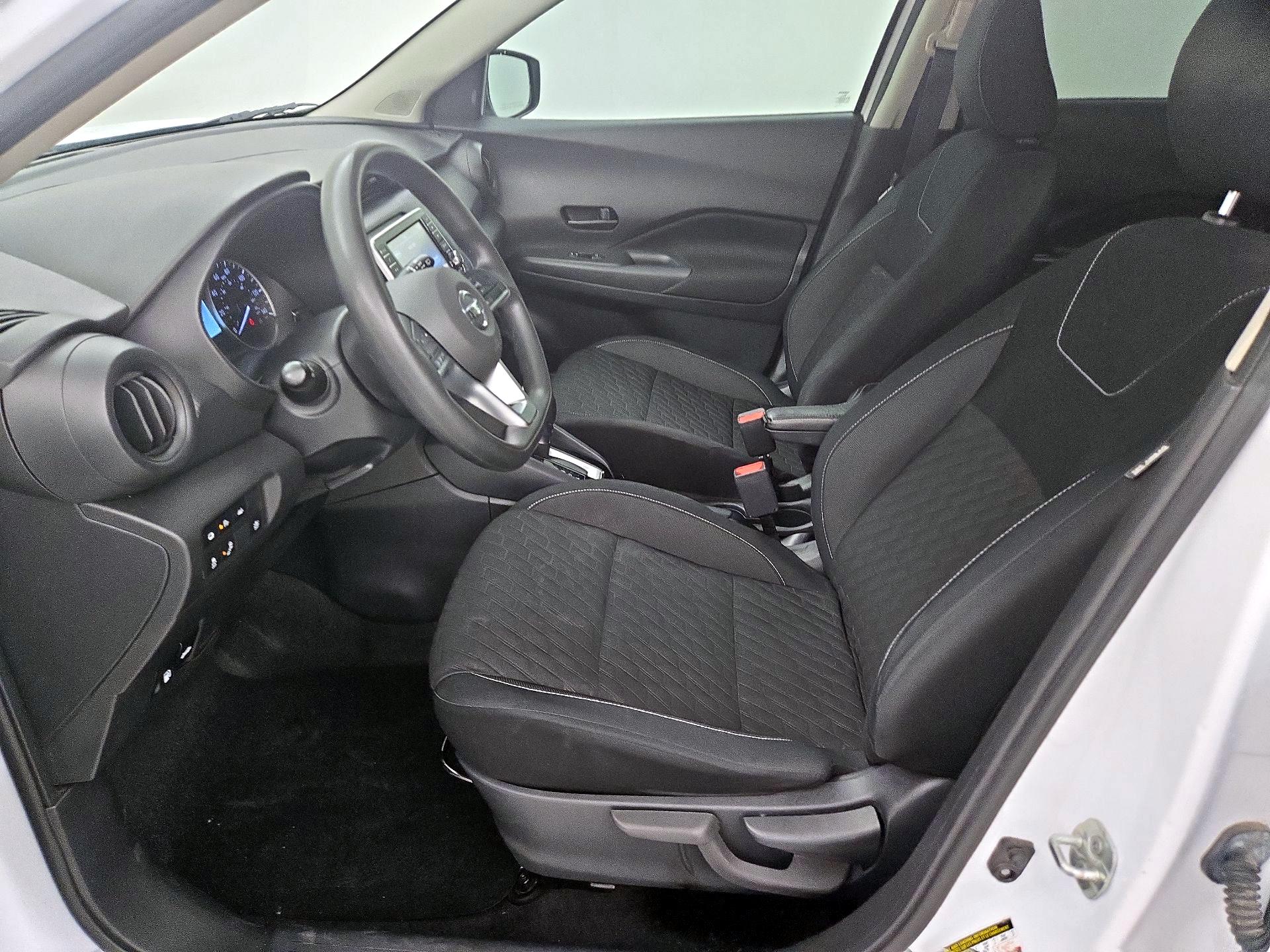 Thumbnail: 2021 Nissan Kicks - 11