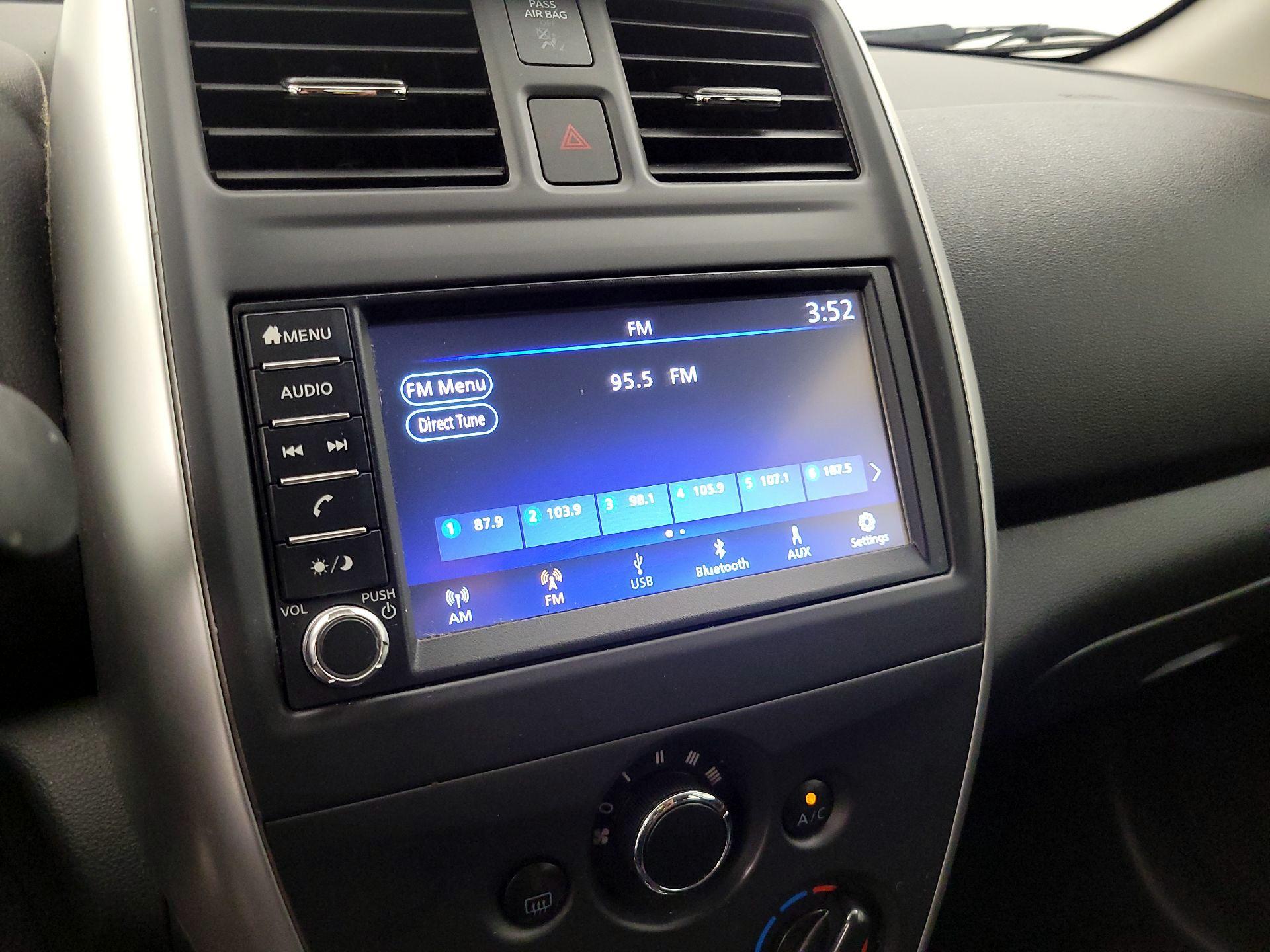 Thumbnail: 2019 Nissan Versa - 15