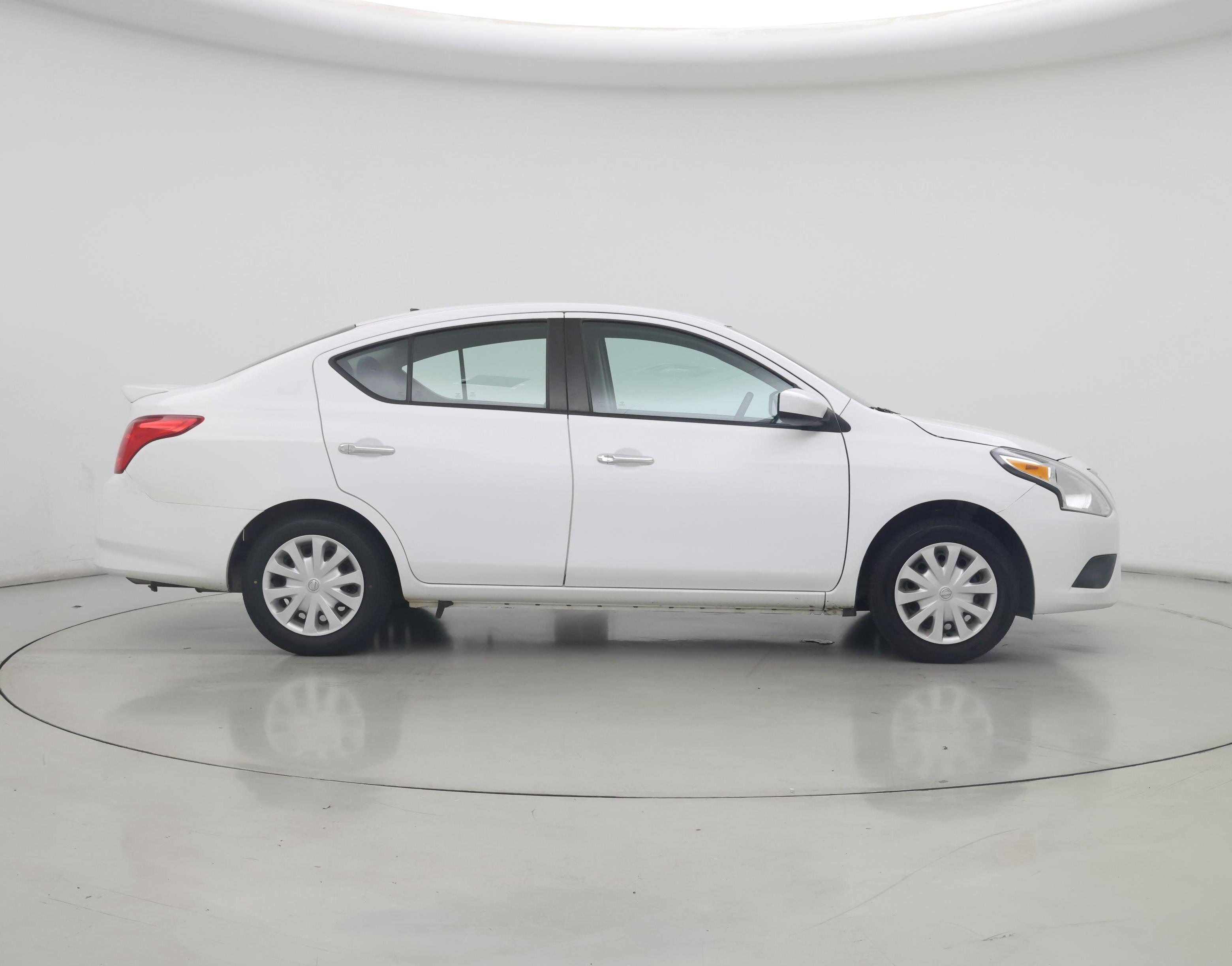 Thumbnail: 2019 Nissan Versa - 7