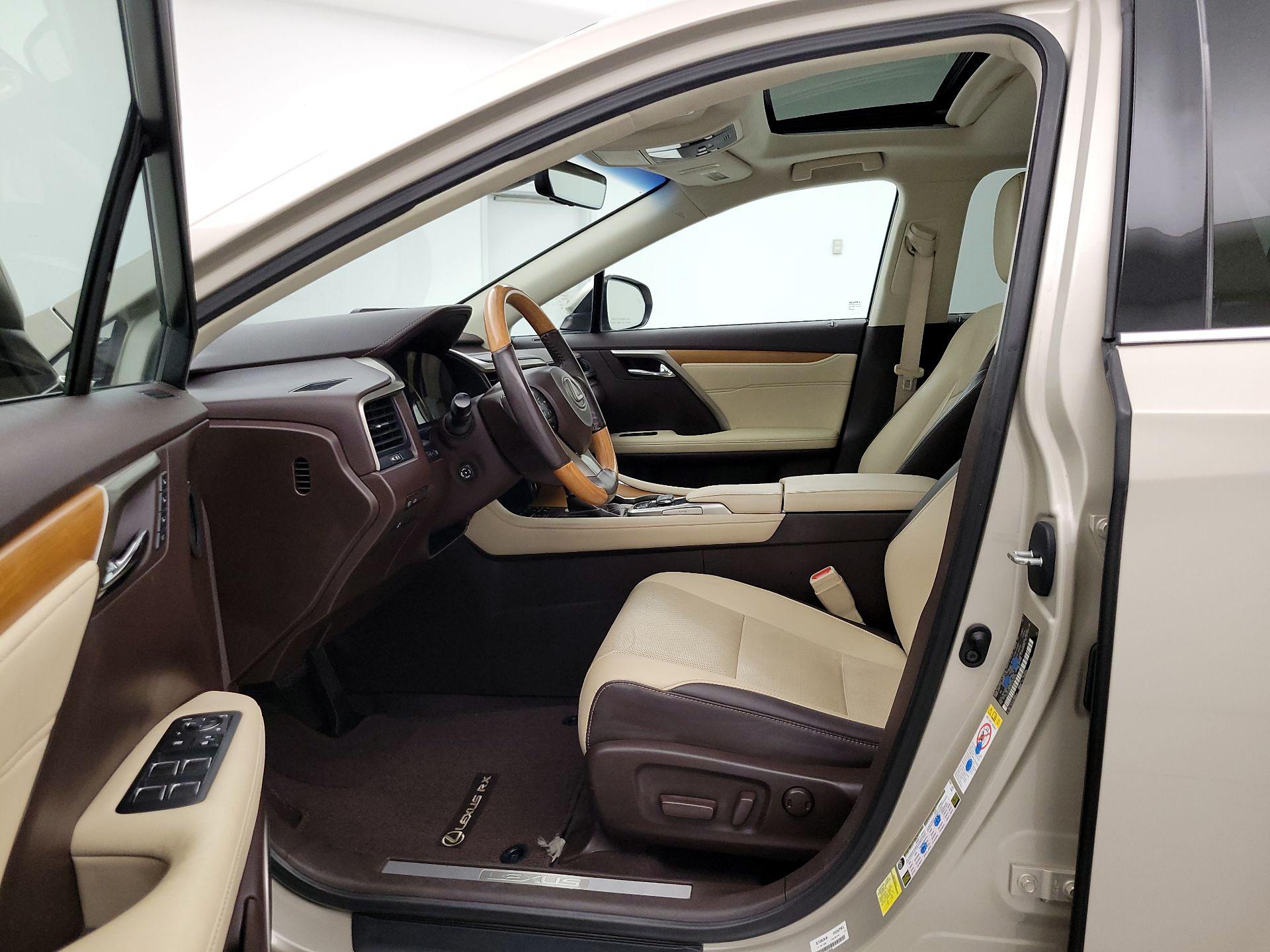 Thumbnail: 2017 Lexus RX - 11