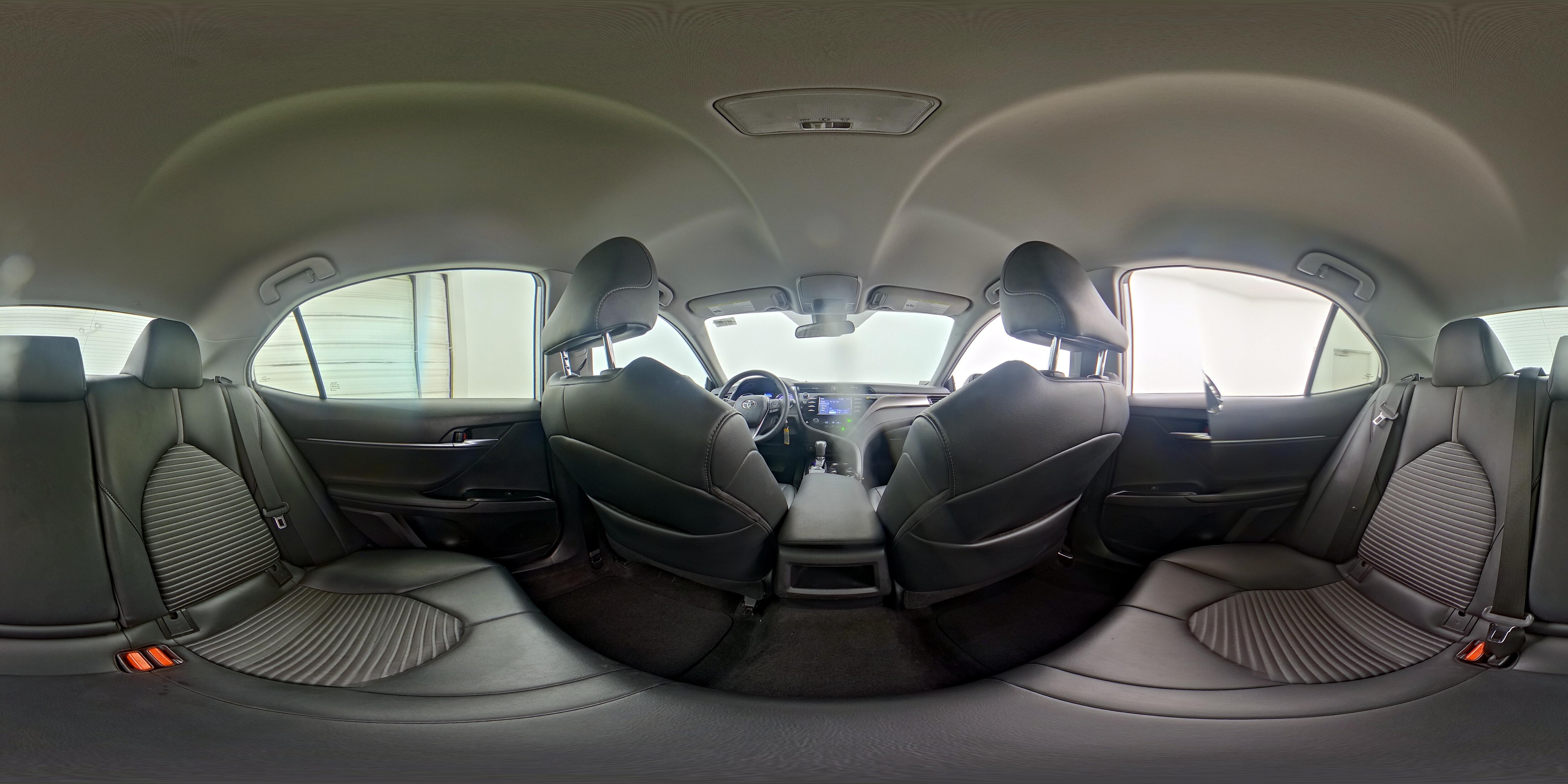 2019 Toyota Camry SE - Photo 25
