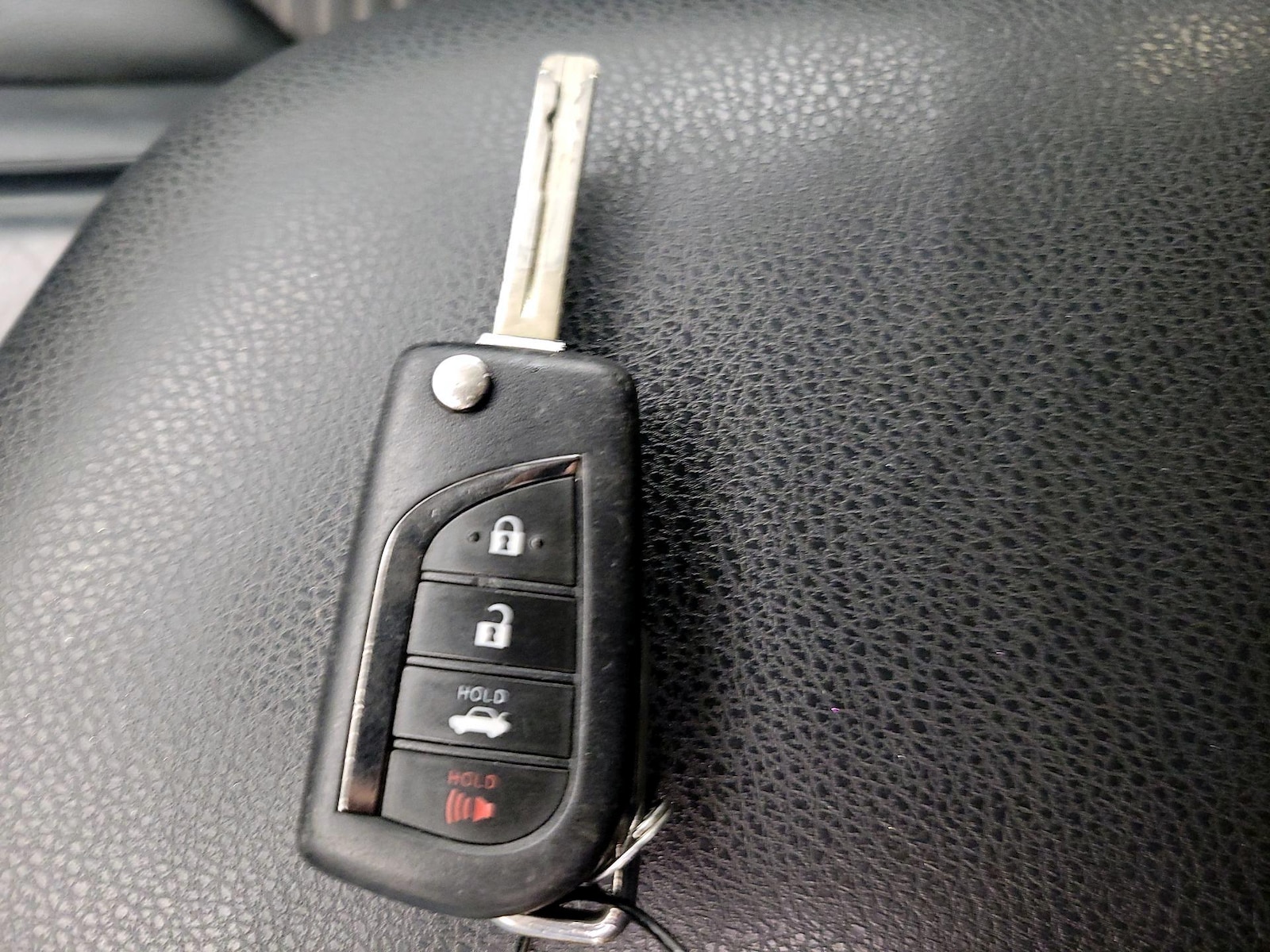 2019 Toyota Camry SE - Photo 23