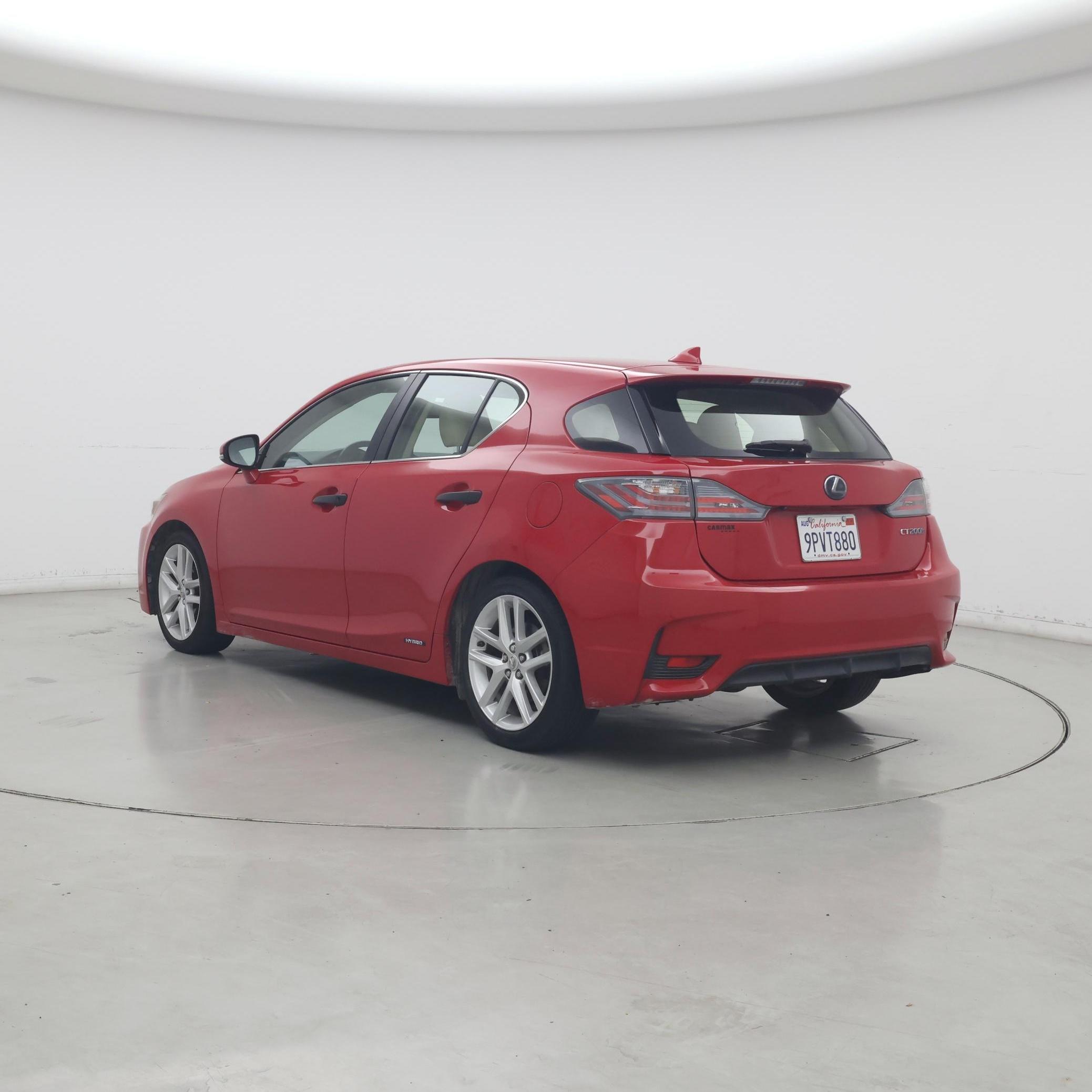 Thumbnail: 2015 Lexus CT - 2