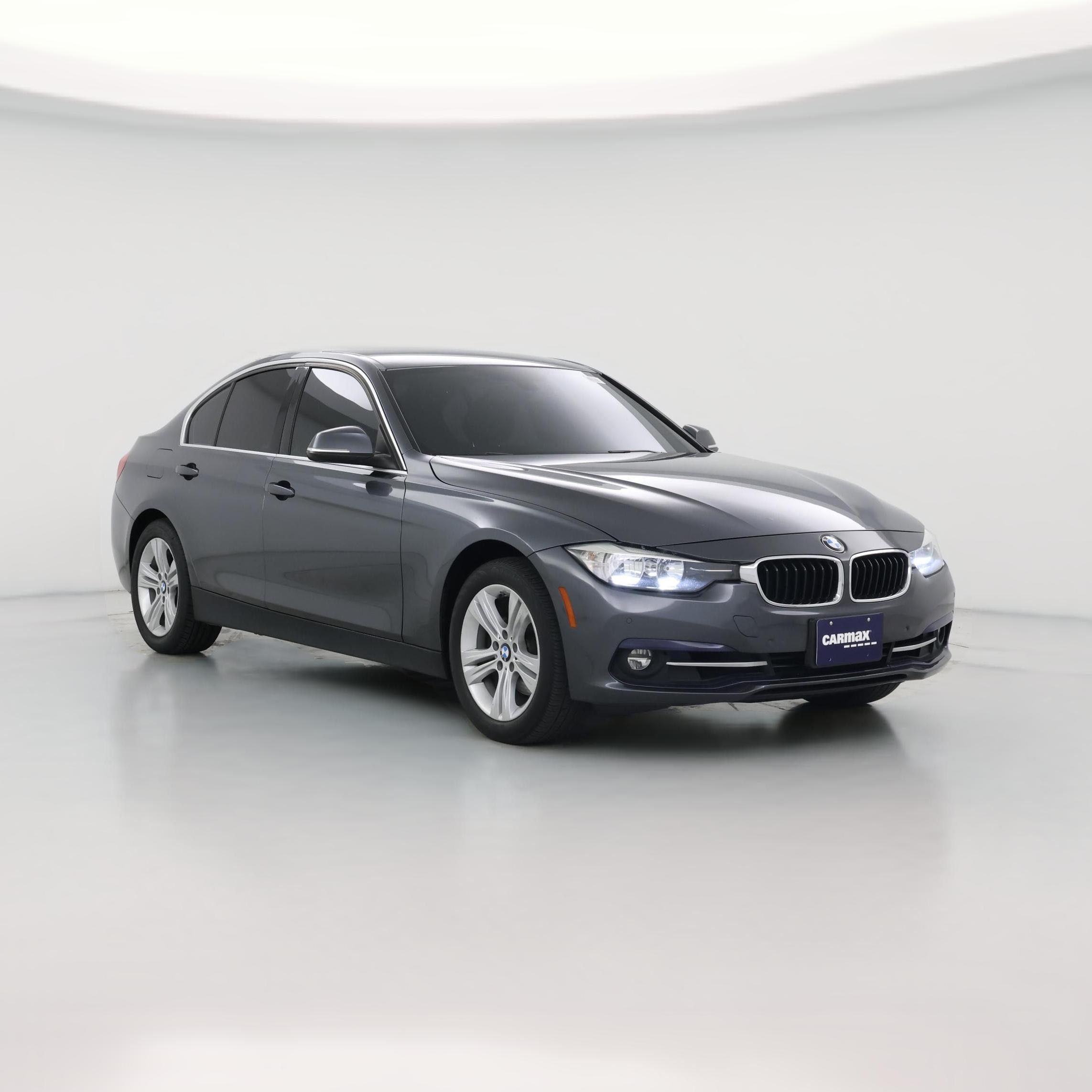 Thumbnail: 2017 BMW 3 Series - 1