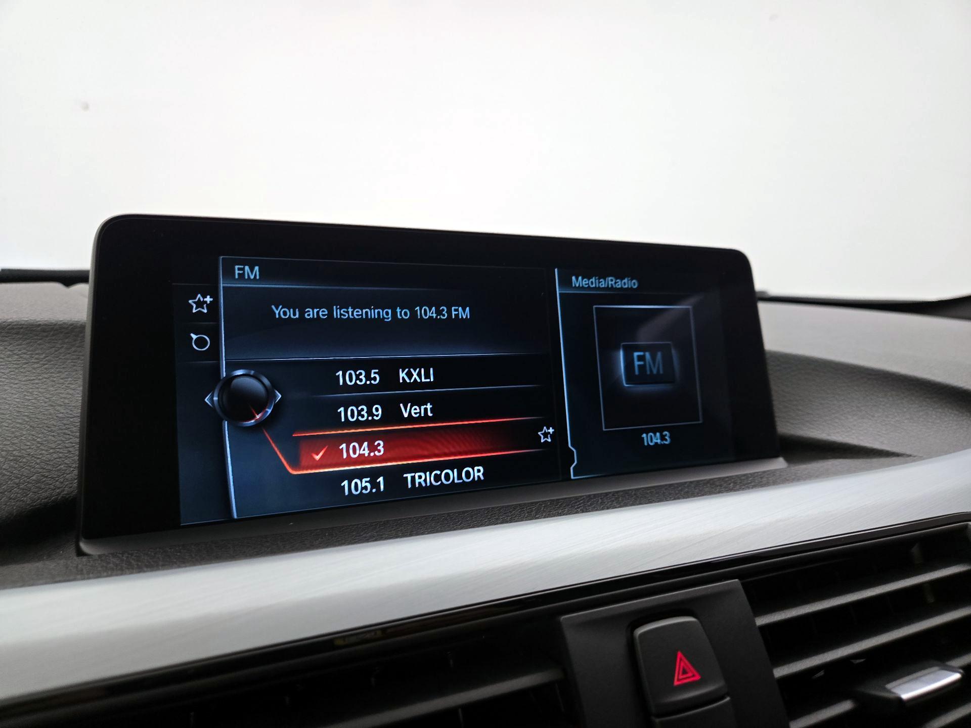 Thumbnail: 2017 BMW 3 Series - 16