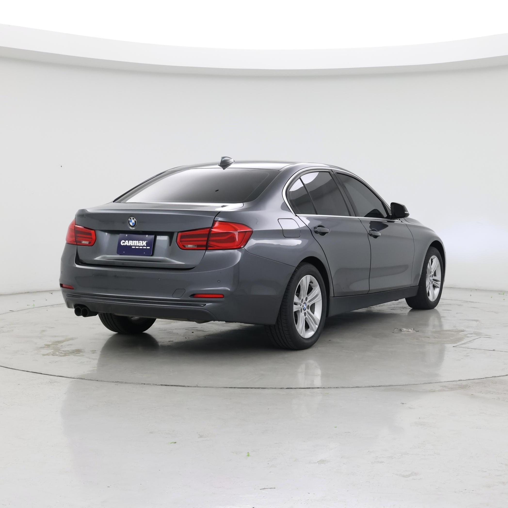 Thumbnail: 2017 BMW 3 Series - 8