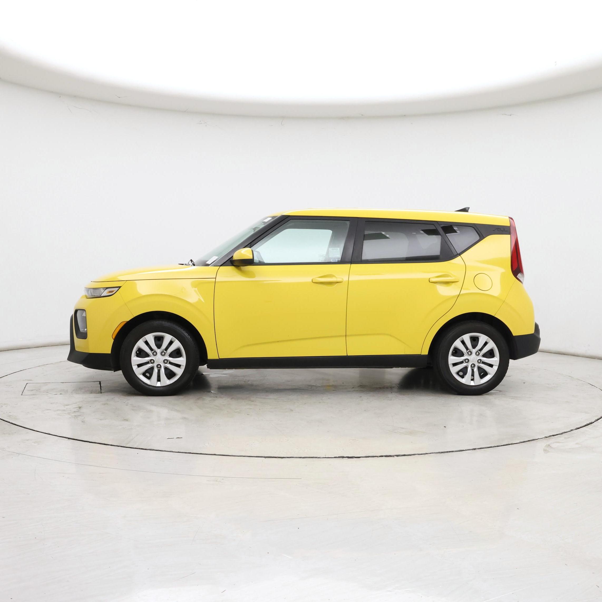 Thumbnail: 2020 Kia Soul - 3