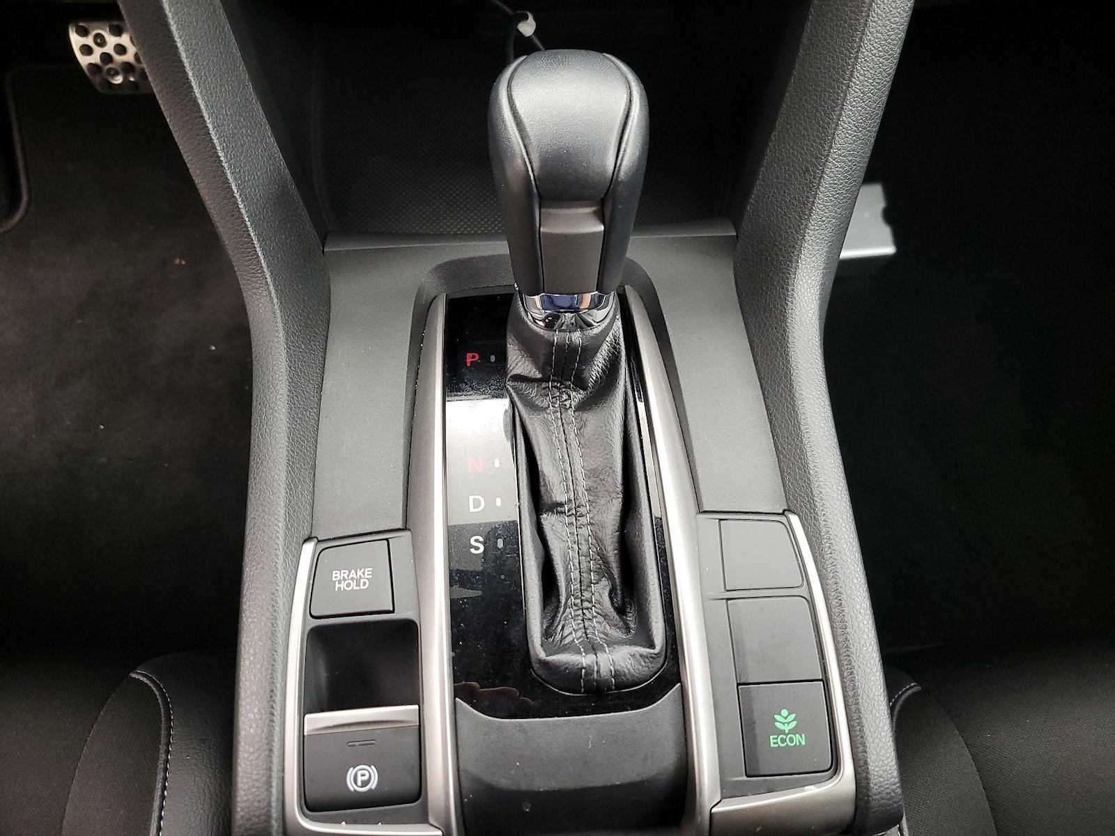 2021 Honda Civic Hatchback Sport - Photo 18