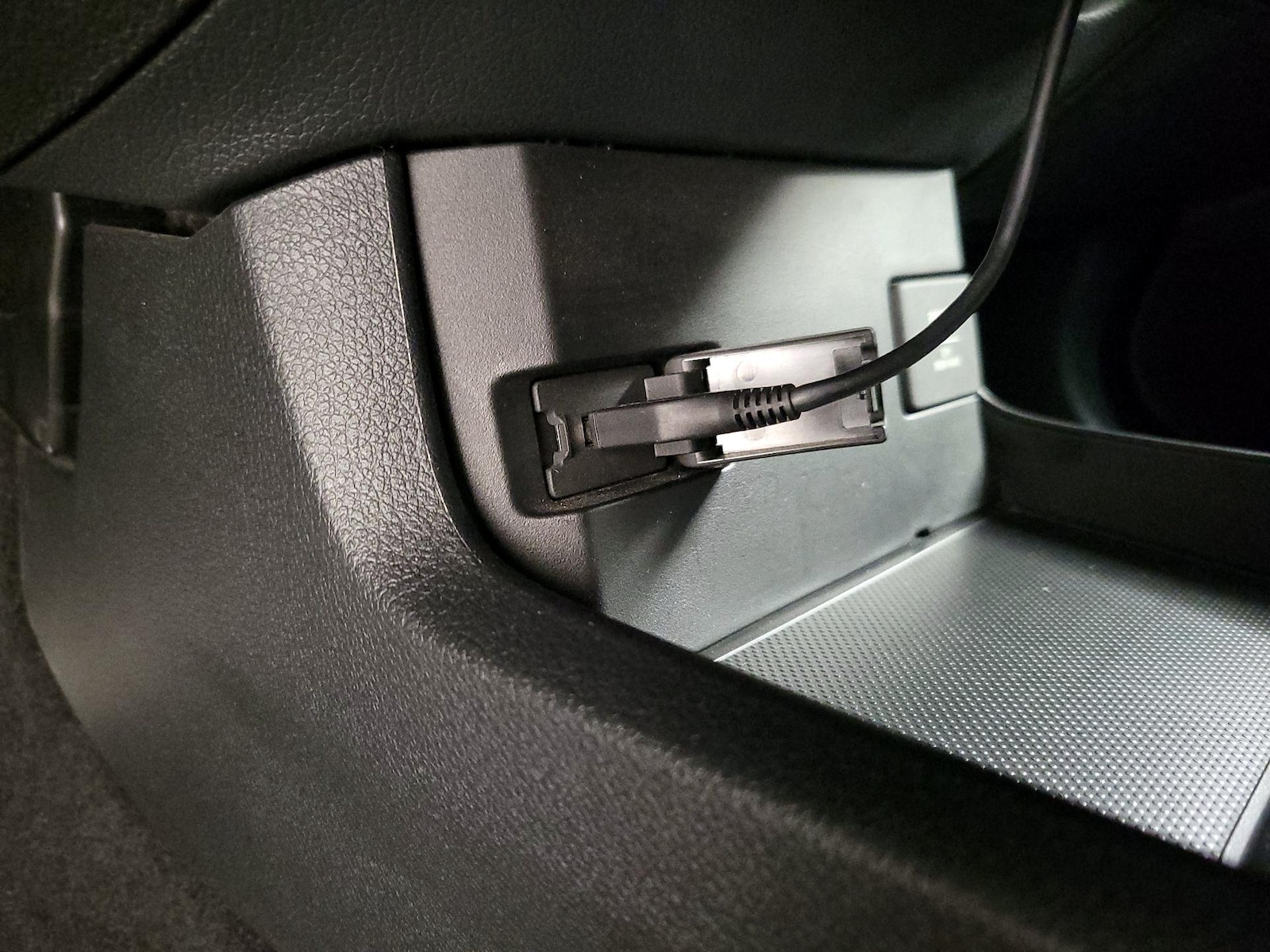 2021 Honda Civic Hatchback Sport - Photo 19