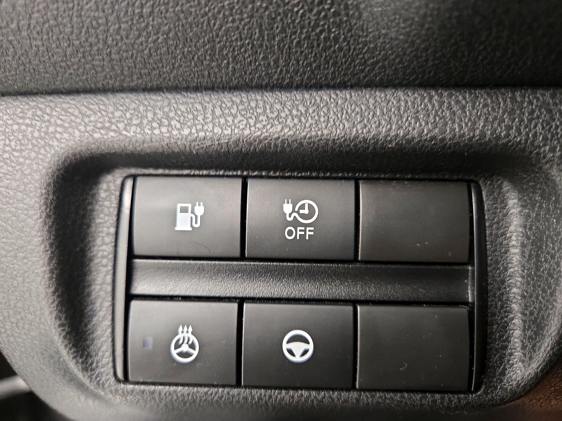 Thumbnail: 2019 Nissan Leaf - 13