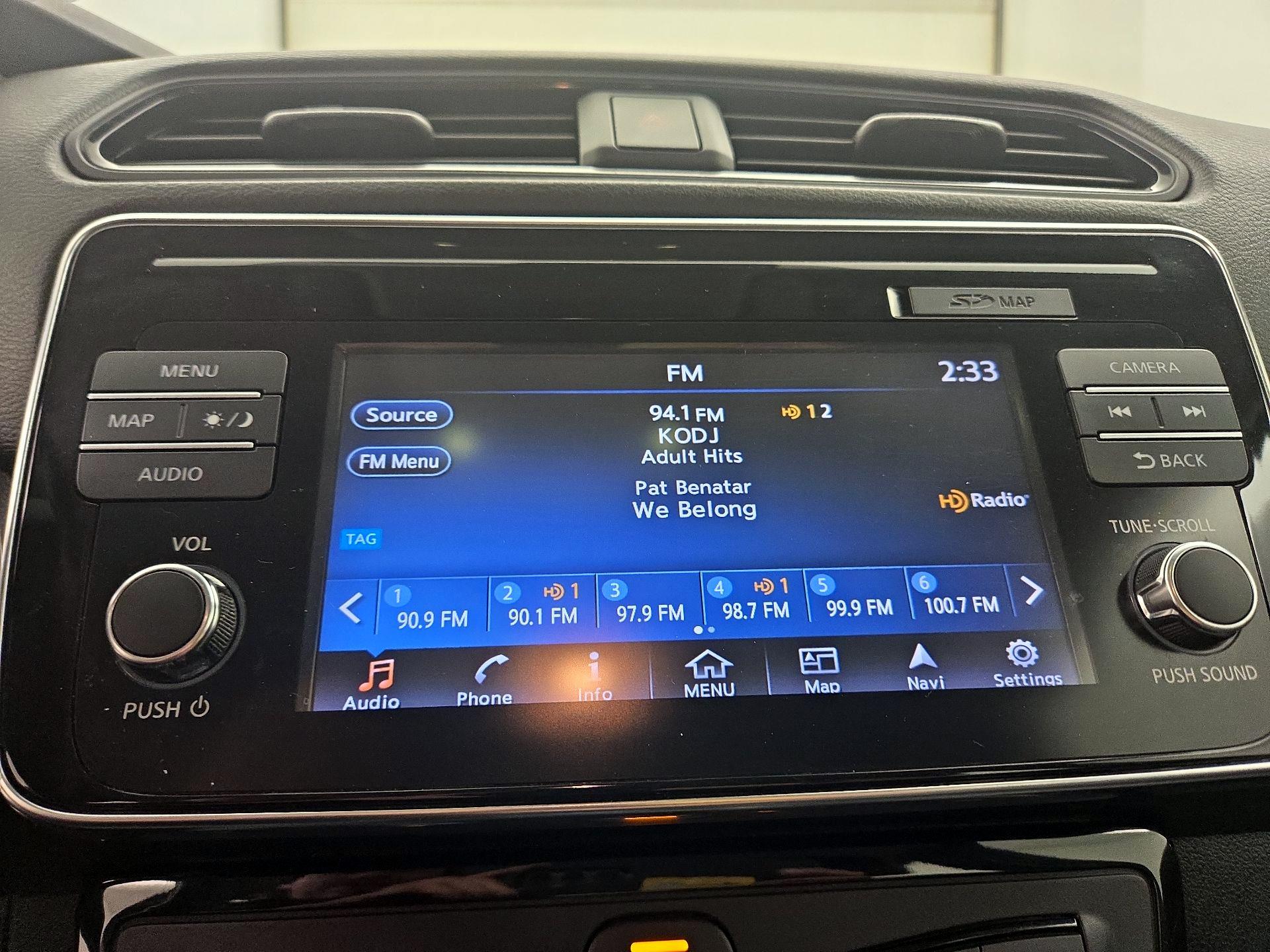 Thumbnail: 2019 Nissan Leaf - 16