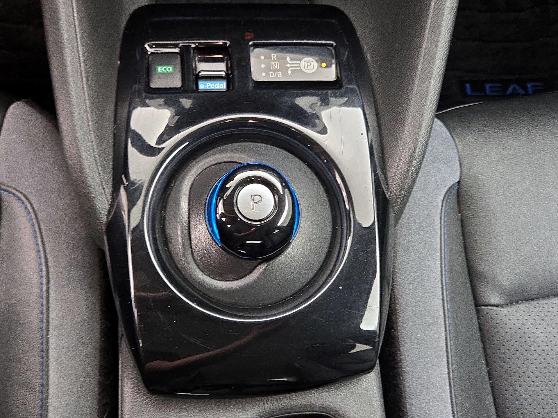 Thumbnail: 2019 Nissan Leaf - 18